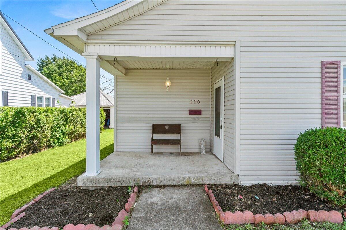 210 Pearl, Spencerville, Ohio 45887