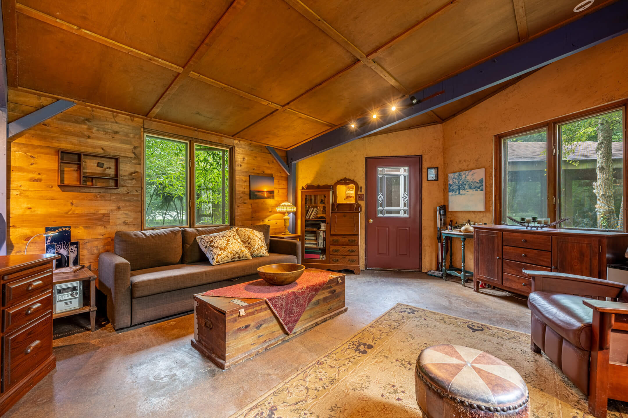 445 South College, Yellow Springs, Ohio 45387