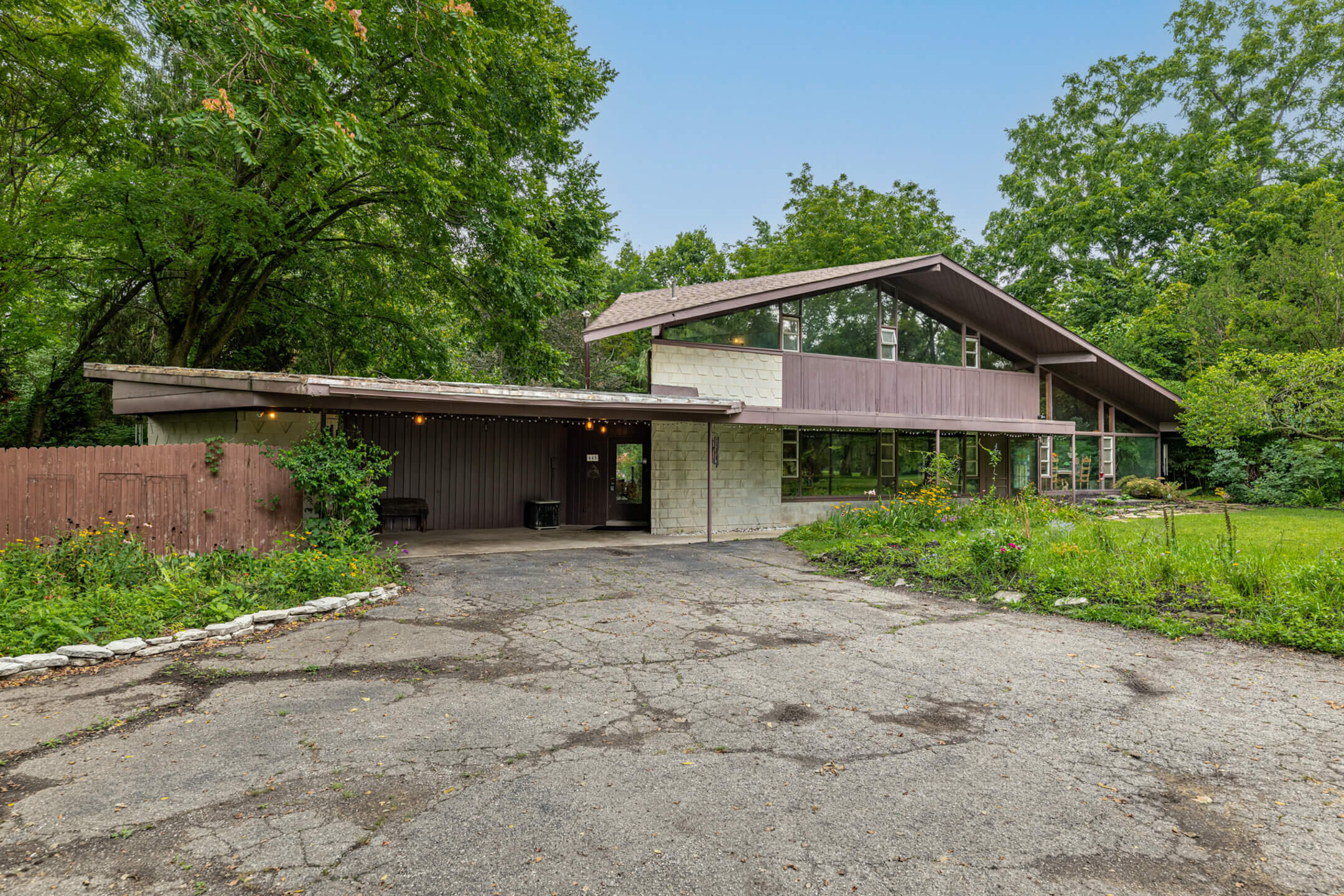 445 South College, Yellow Springs, Ohio 45387