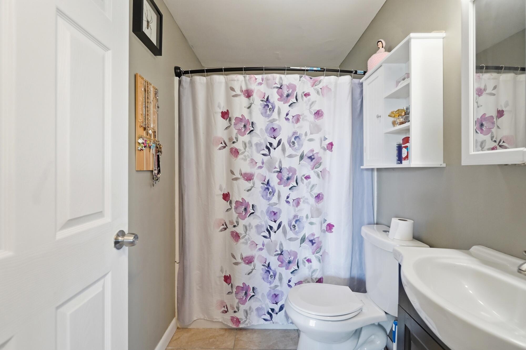 1450 Moorefield, Springfield, Ohio 45503