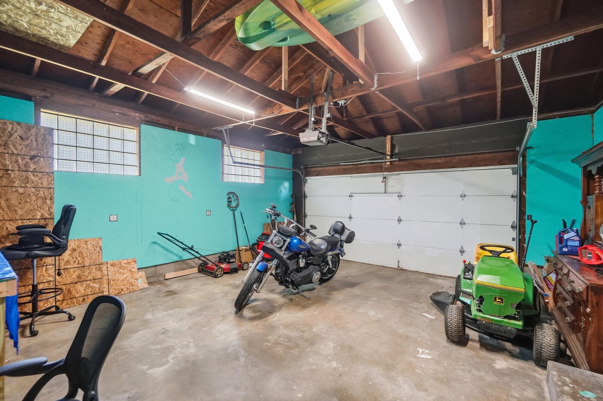 1450 Moorefield, Springfield, Ohio 45503