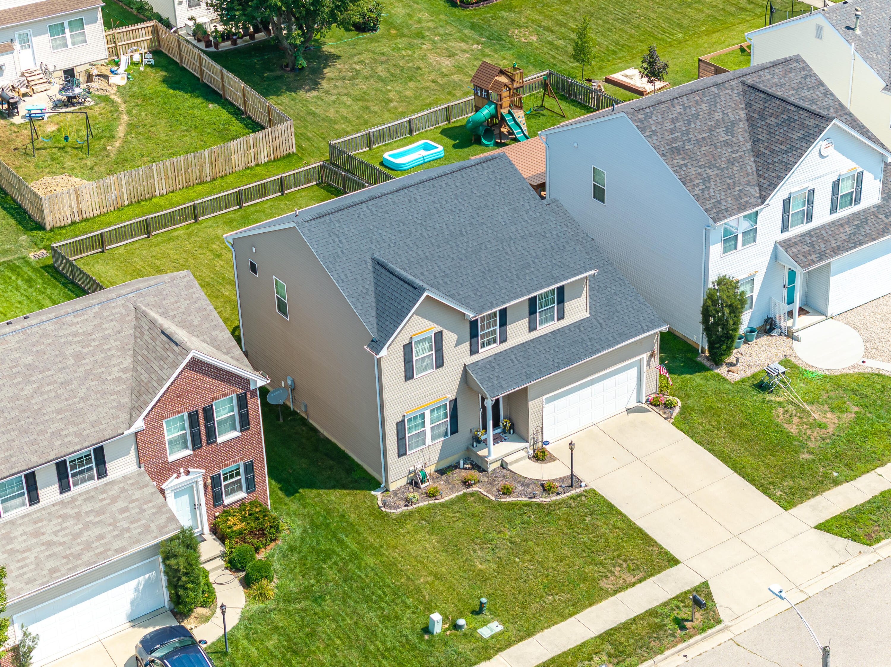 2261 Girard, Troy, Ohio 45373