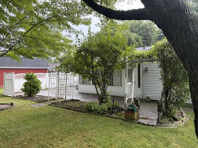 17 Eastmoor, New Bremen, Ohio 45869
