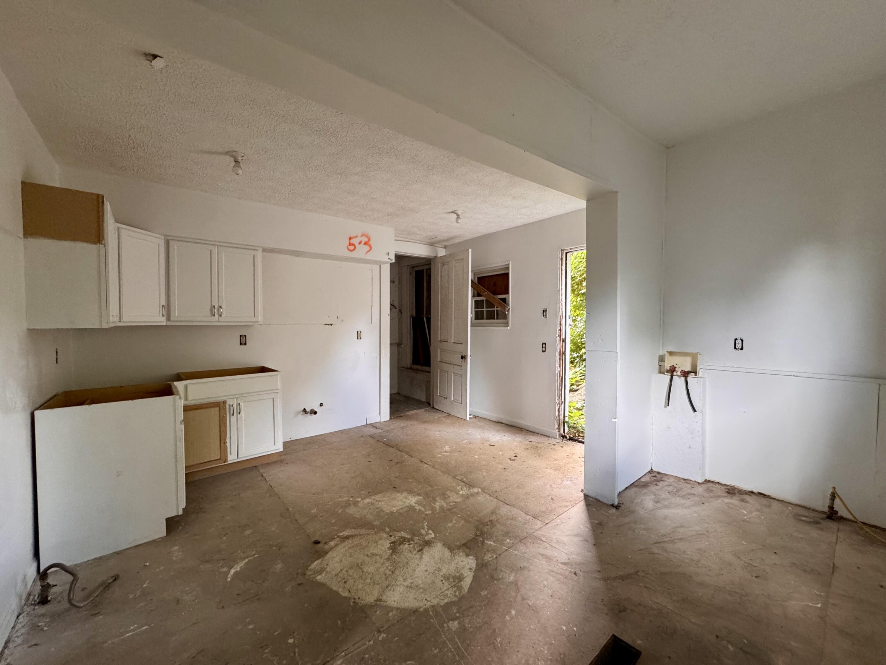 62 Parnell, Dayton, Ohio 45403