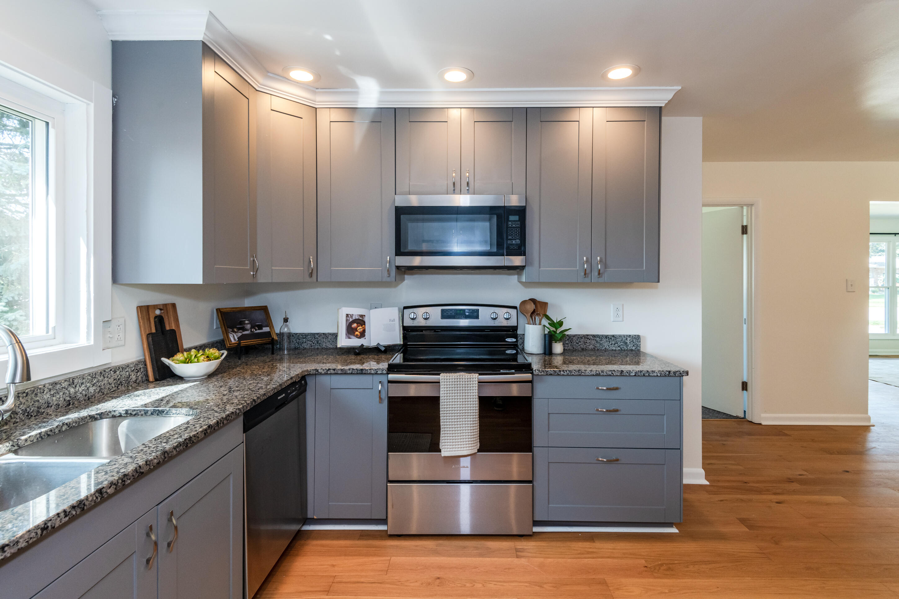 135 Shaftsbury, Troy, Ohio 45373