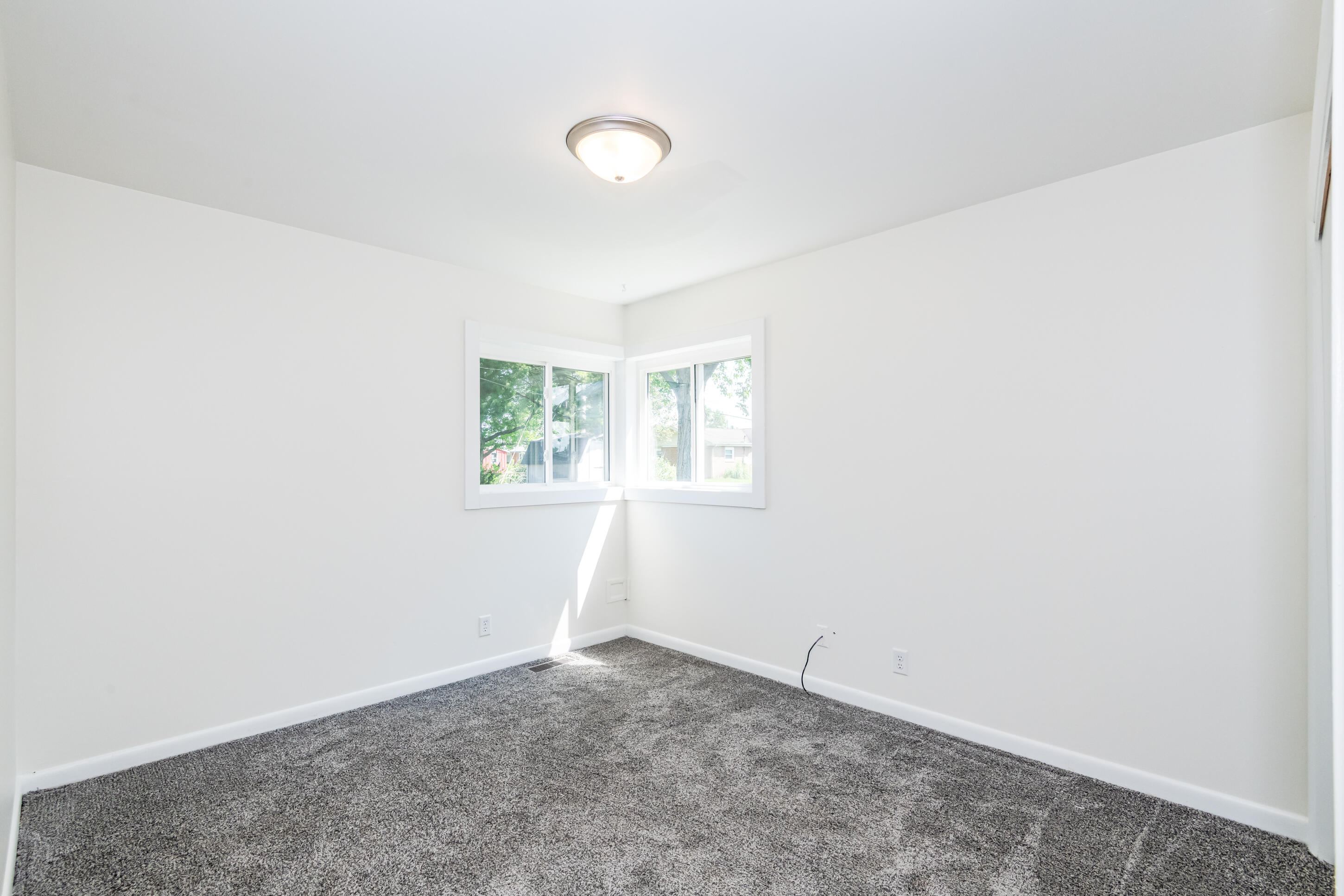 135 Shaftsbury, Troy, Ohio 45373