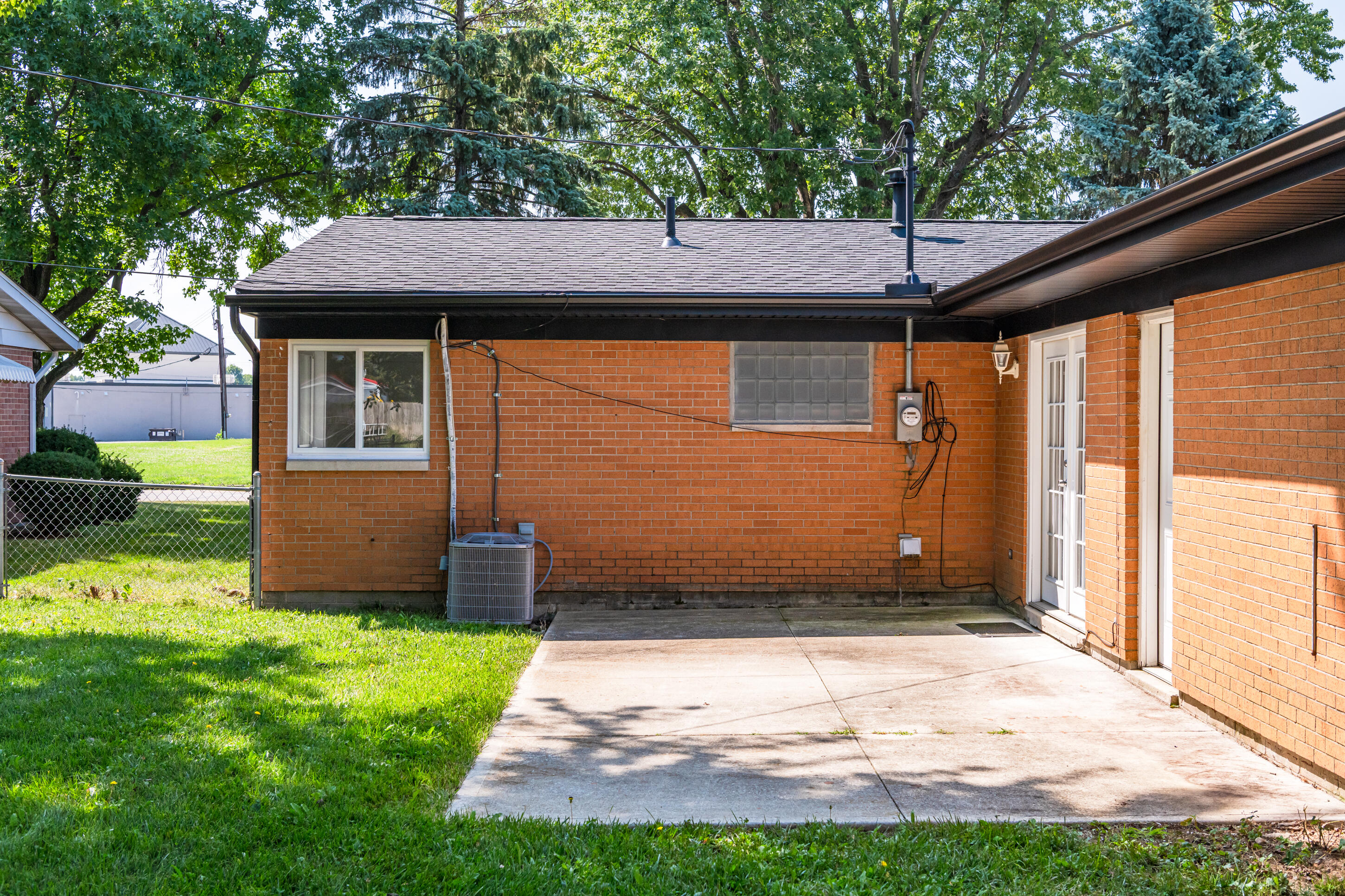 135 Shaftsbury, Troy, Ohio 45373