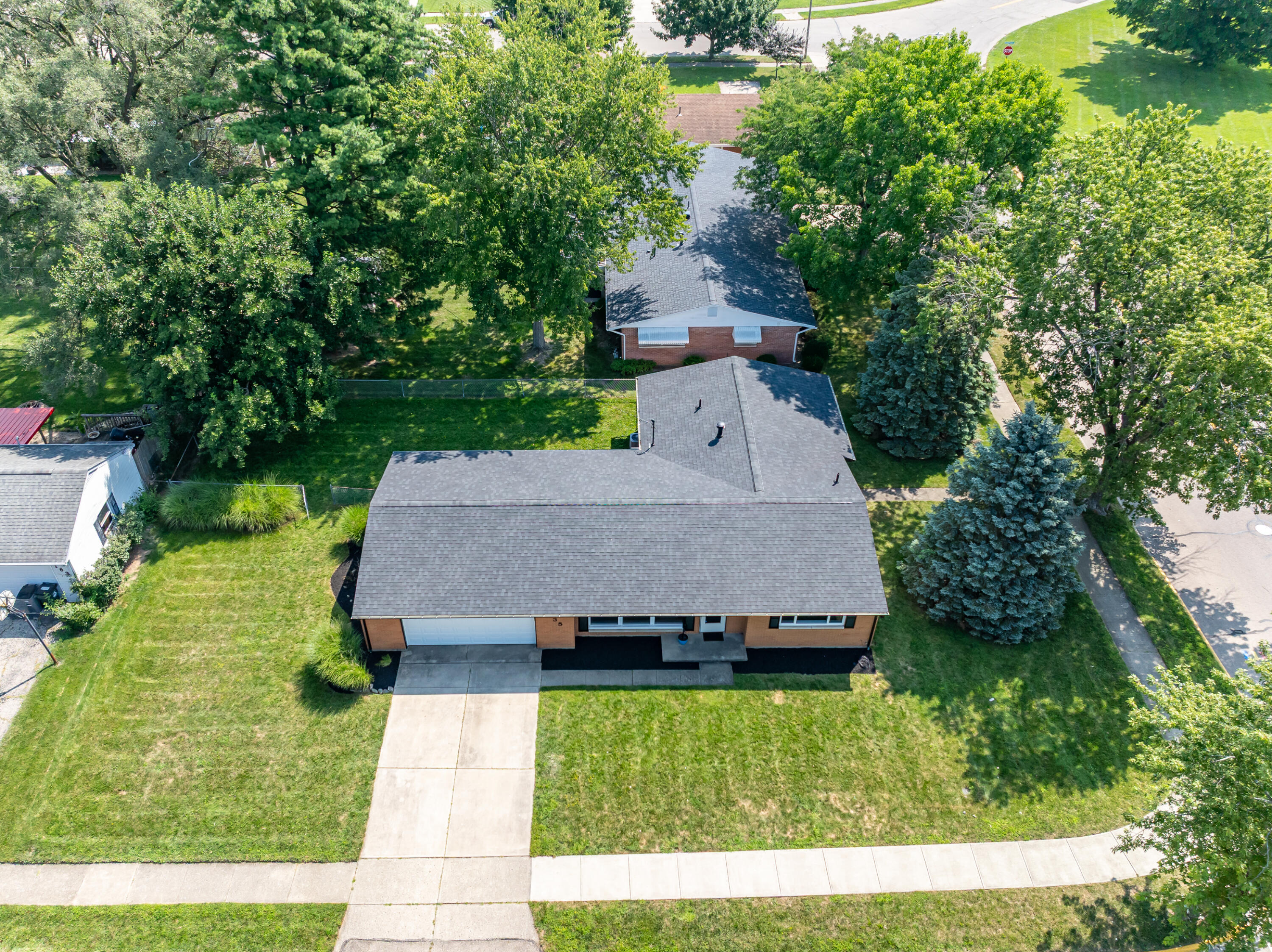 135 Shaftsbury, Troy, Ohio 45373
