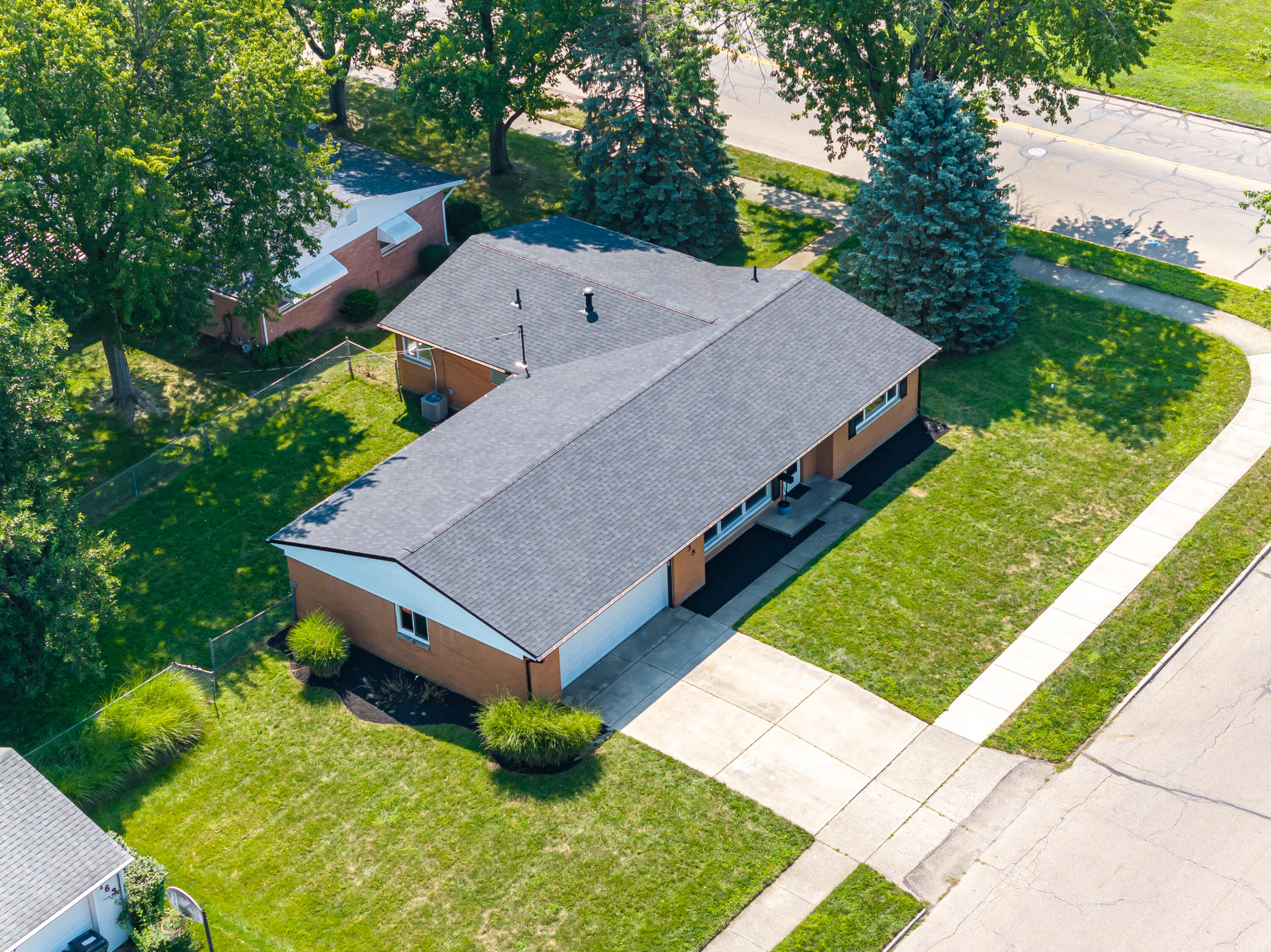 135 Shaftsbury, Troy, Ohio 45373