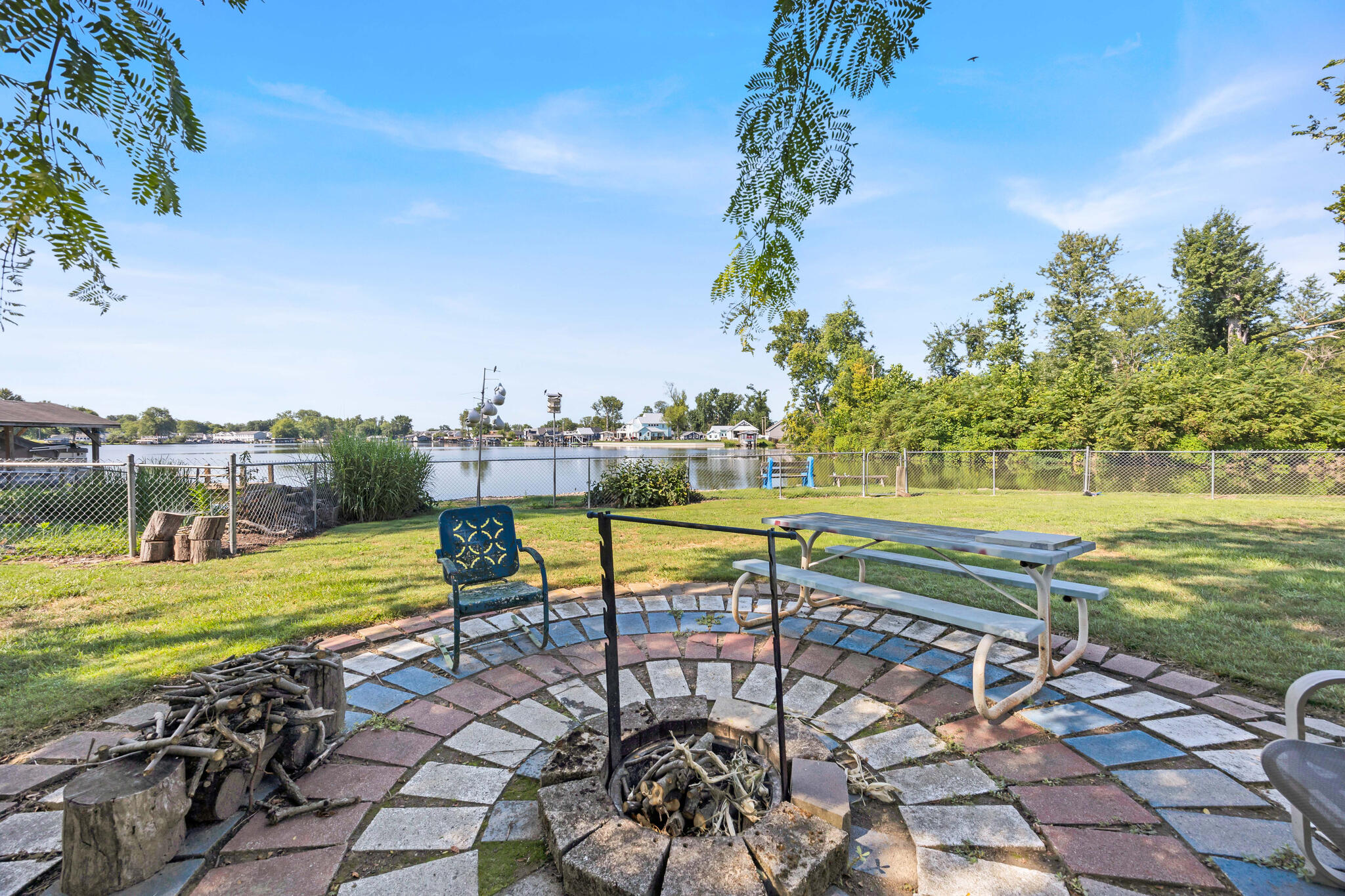 7711 Edgewater, Huntsville, Ohio 43324