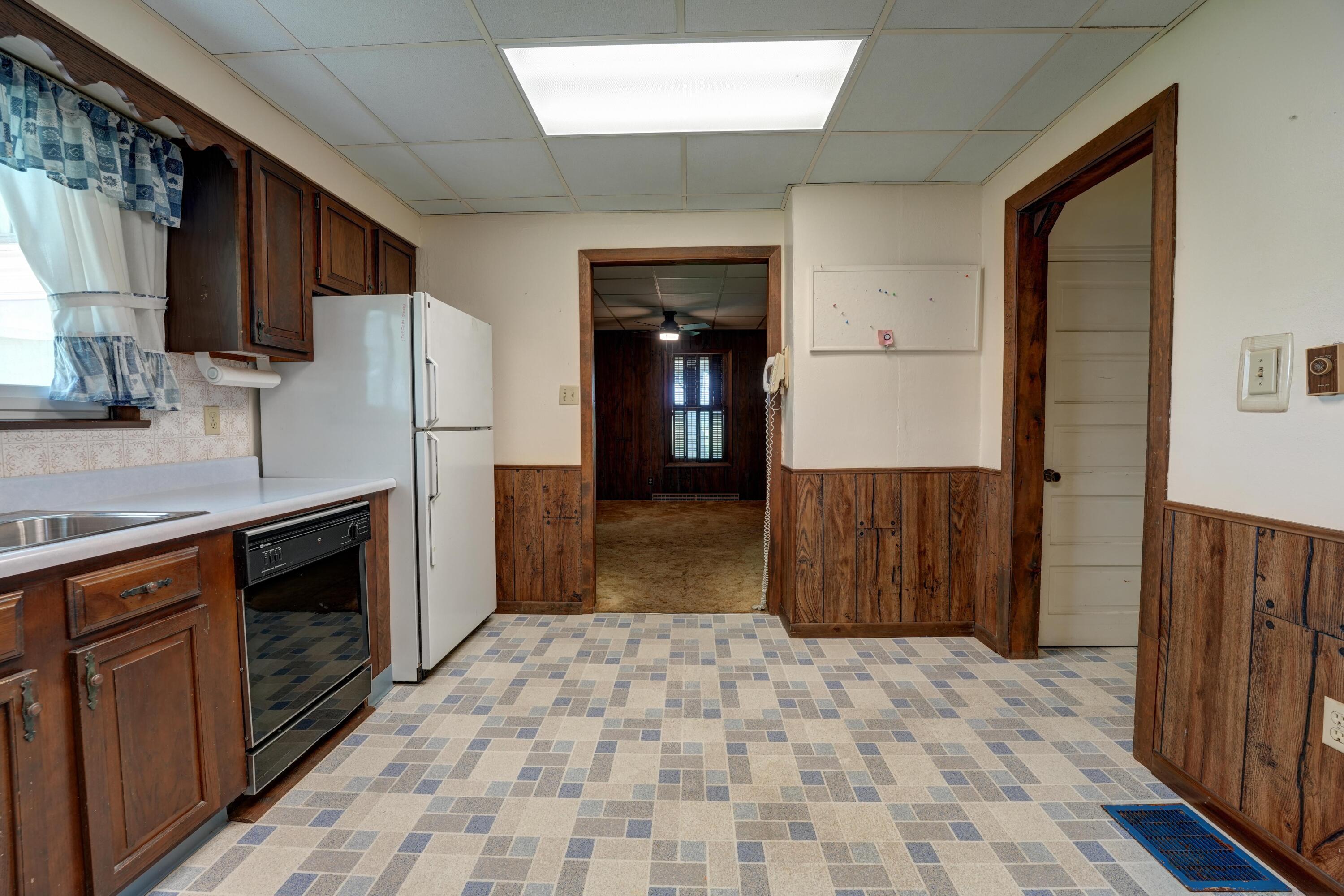 8150 Snake, Dayton, Ohio 45426