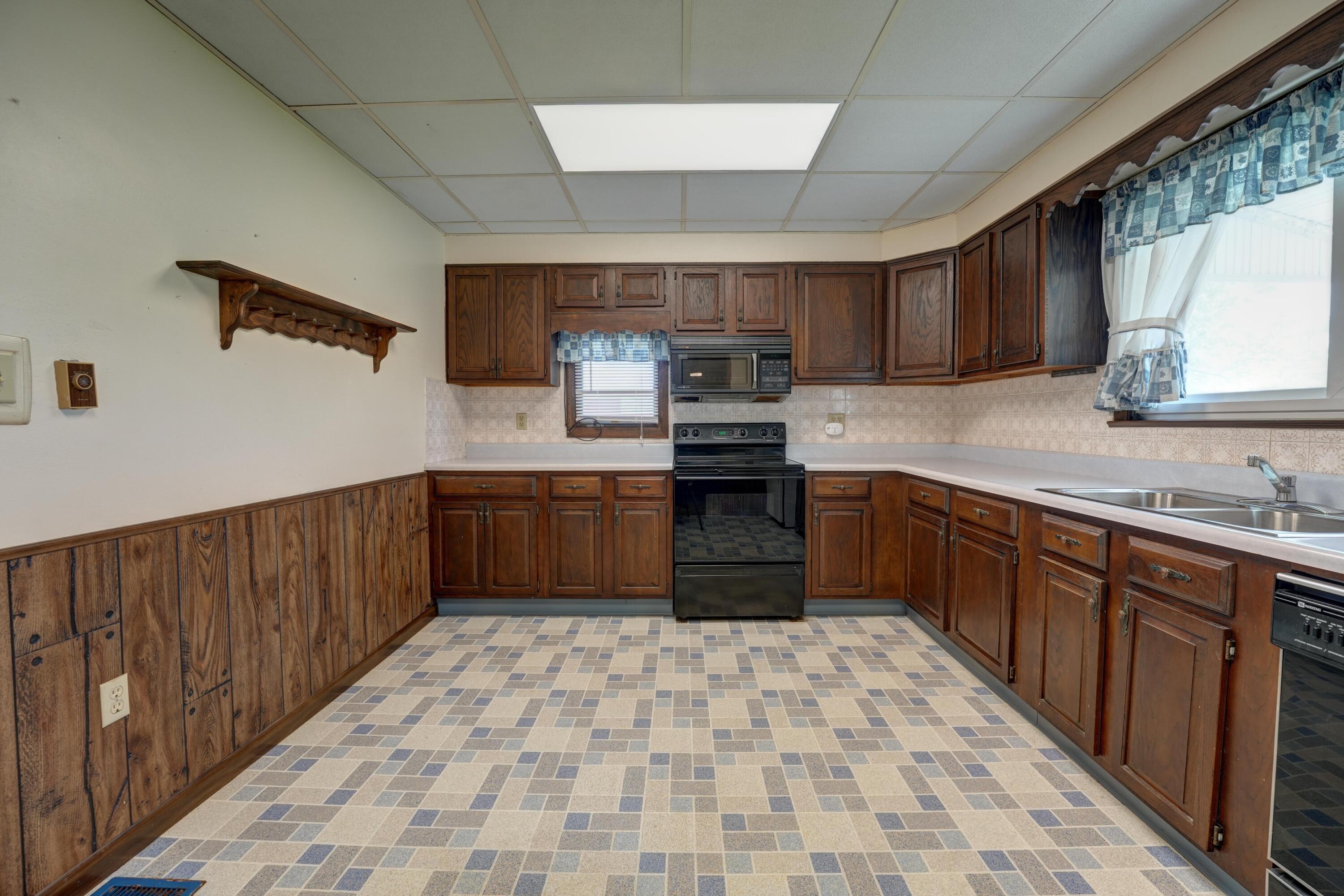8150 Snake, Dayton, Ohio 45426