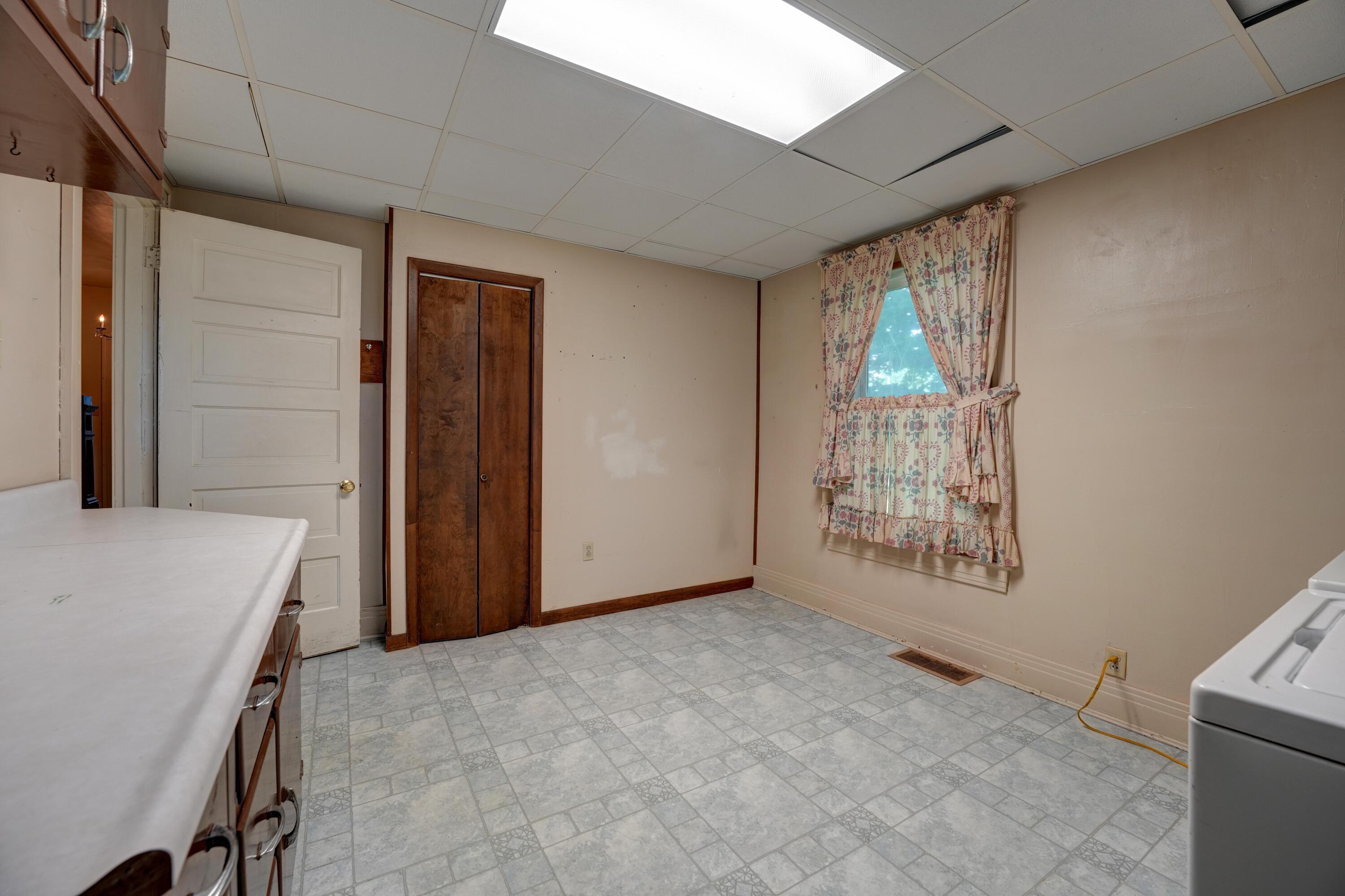 8150 Snake, Dayton, Ohio 45426