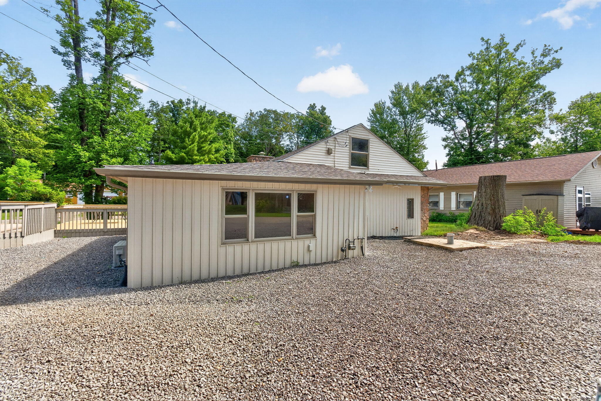 9885 Blackhawk, Huntsville, Ohio 43324