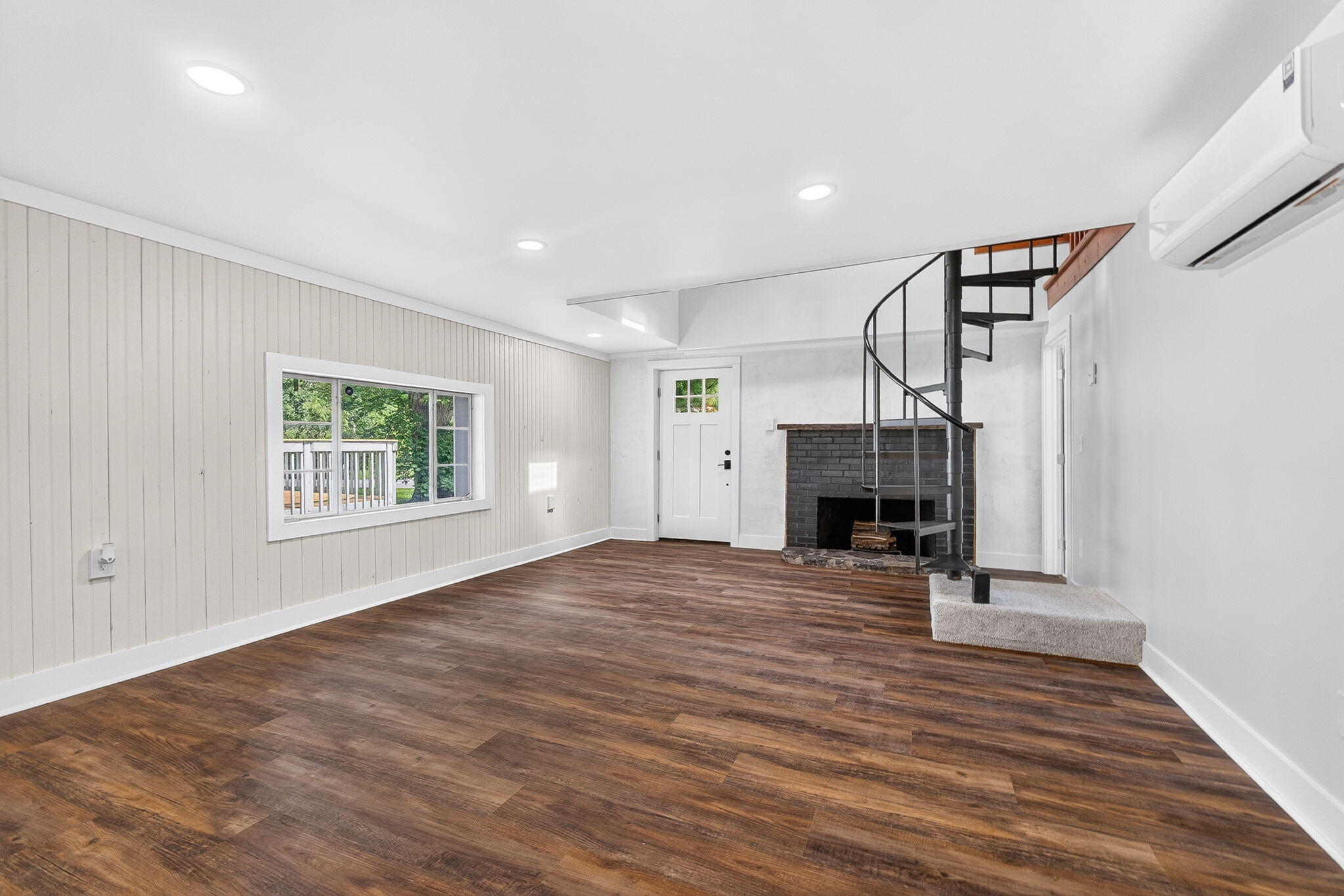 9885 Blackhawk, Huntsville, Ohio 43324