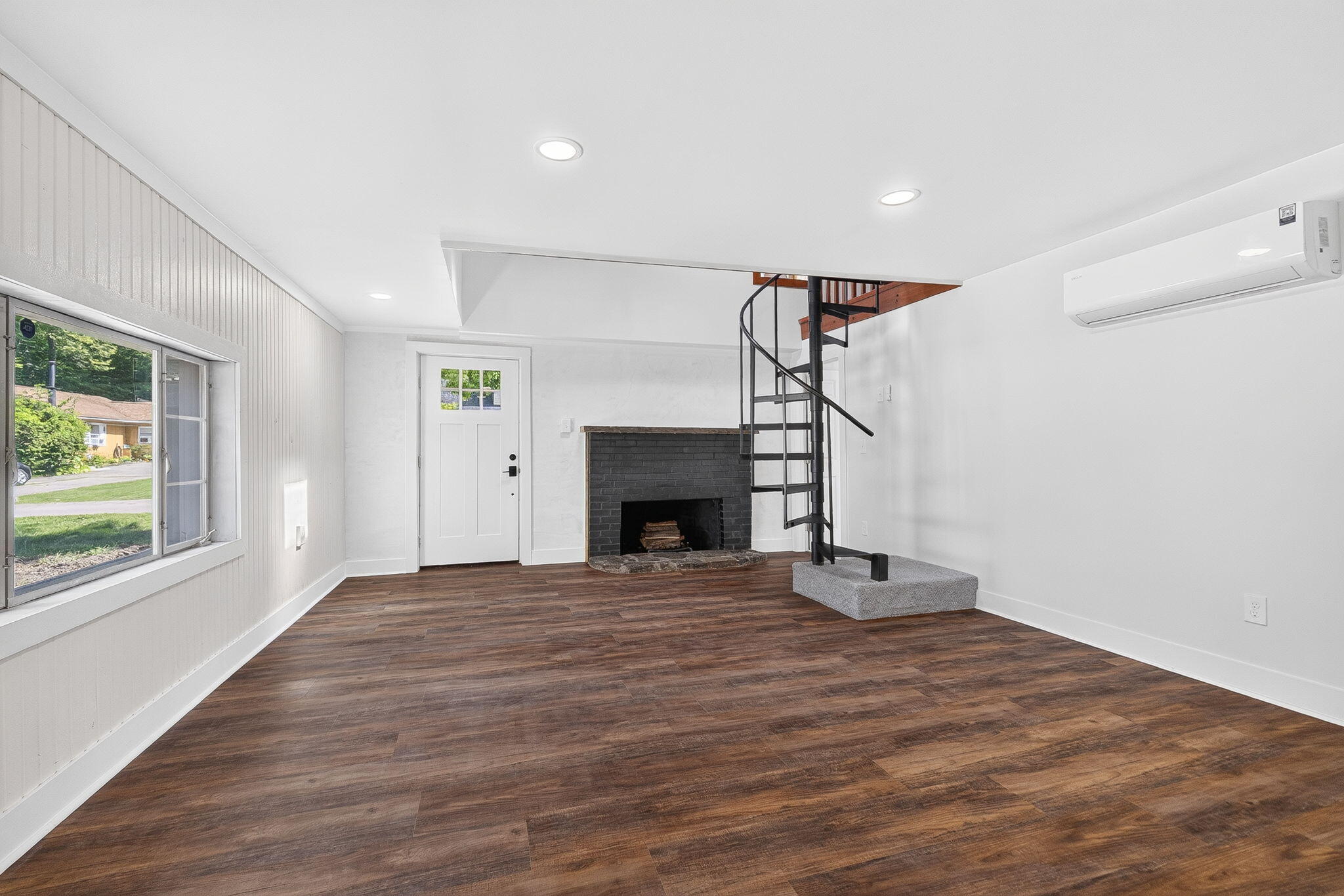 9885 Blackhawk, Huntsville, Ohio 43324