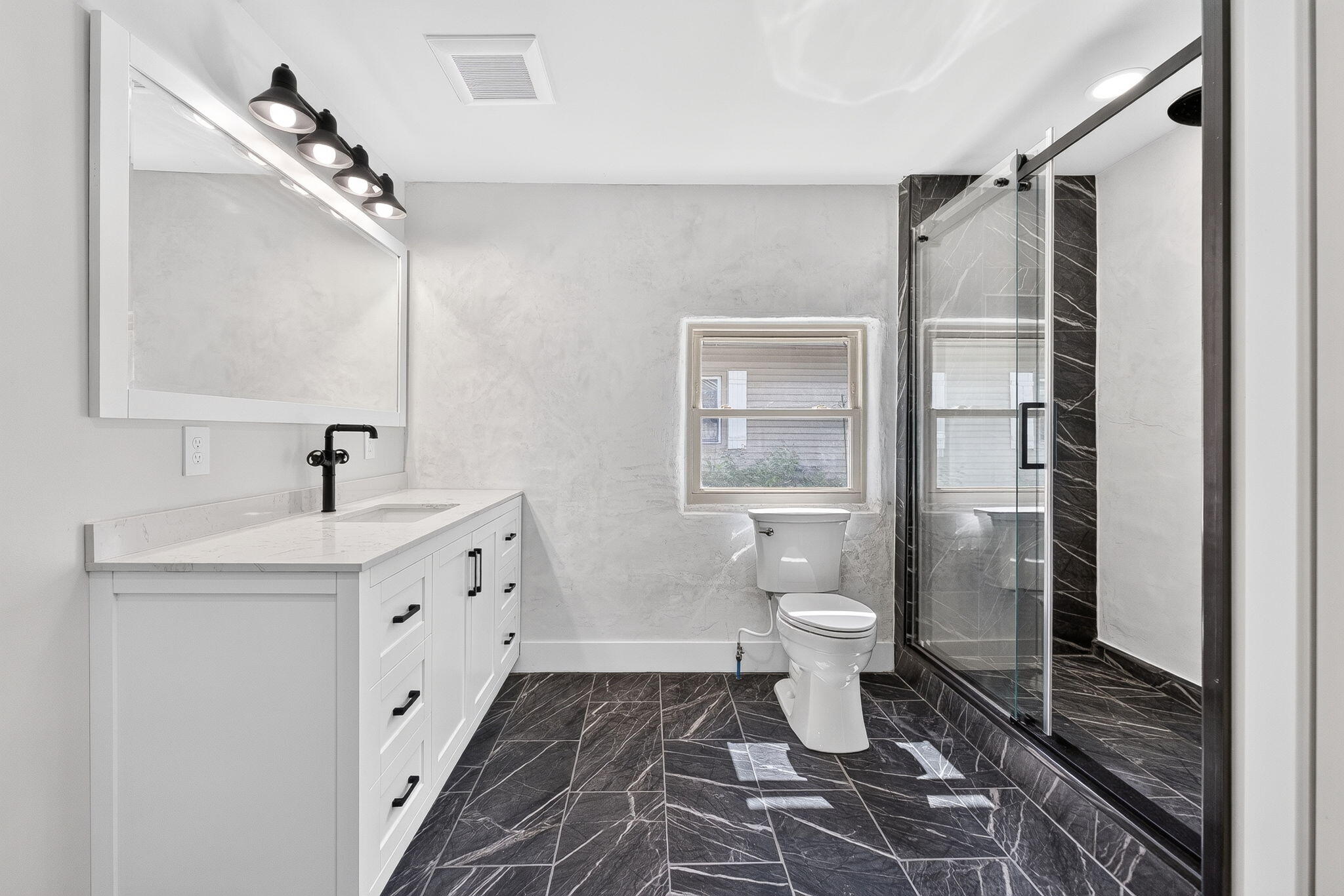 9885 Blackhawk, Huntsville, Ohio 43324