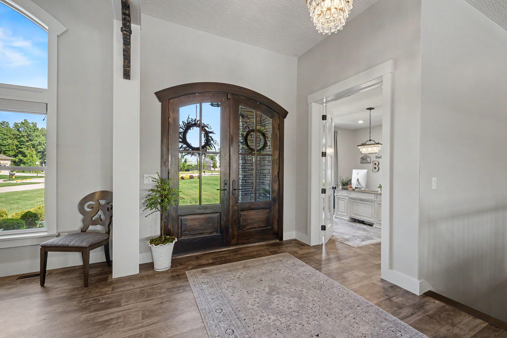 1234 Walton, Troy, Ohio 45373
