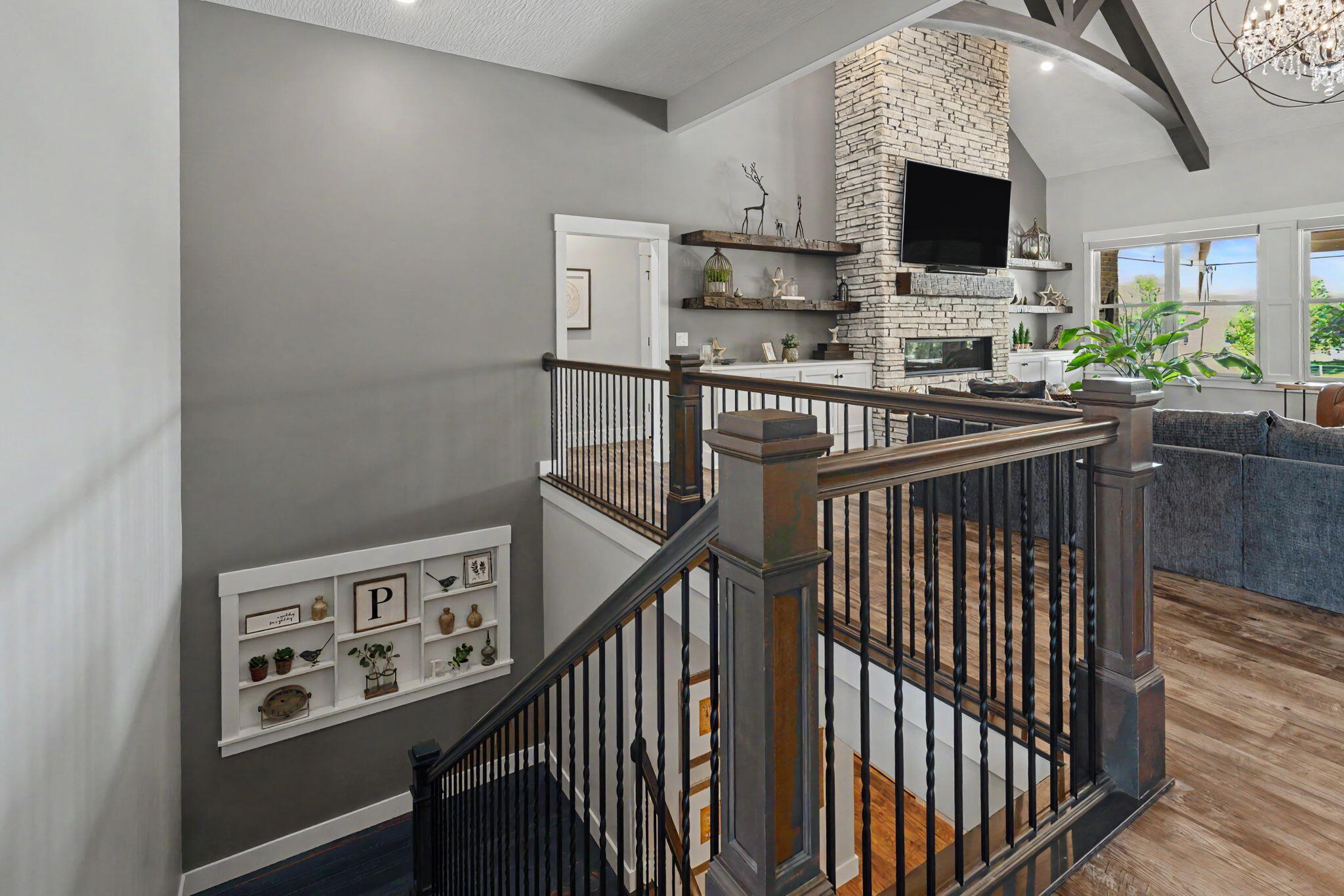 1234 Walton, Troy, Ohio 45373