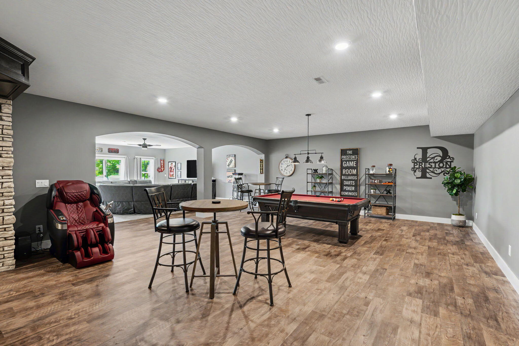 1234 Walton, Troy, Ohio 45373