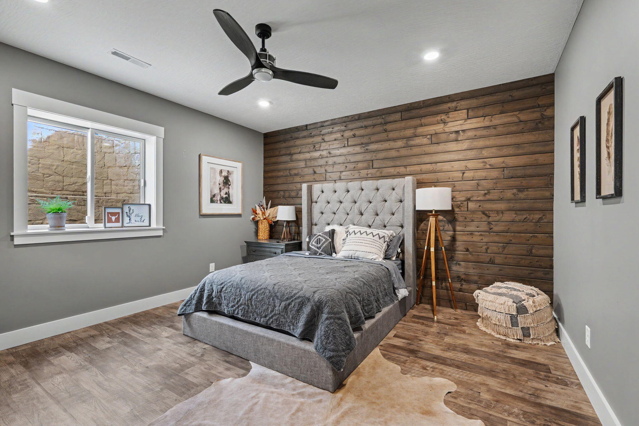 1234 Walton, Troy, Ohio 45373