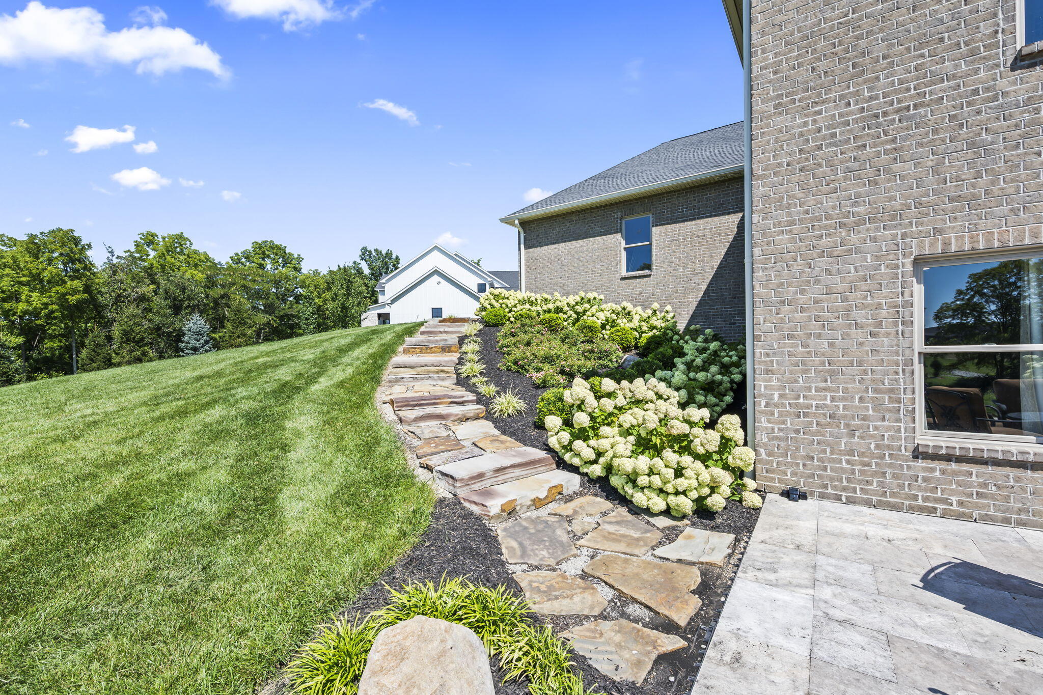 1234 Walton, Troy, Ohio 45373