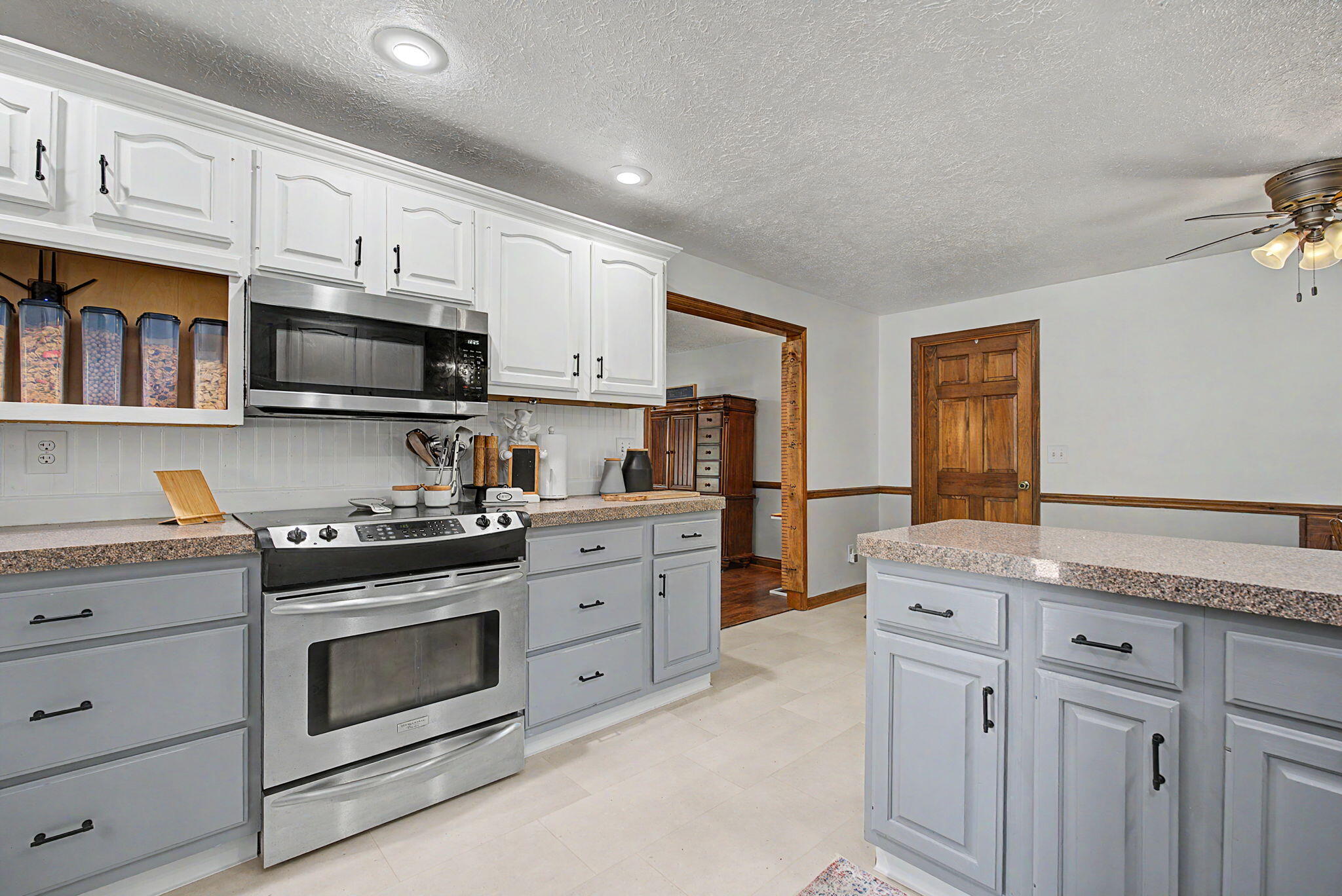 5696 Overbrooke, Kettering, Ohio 45440