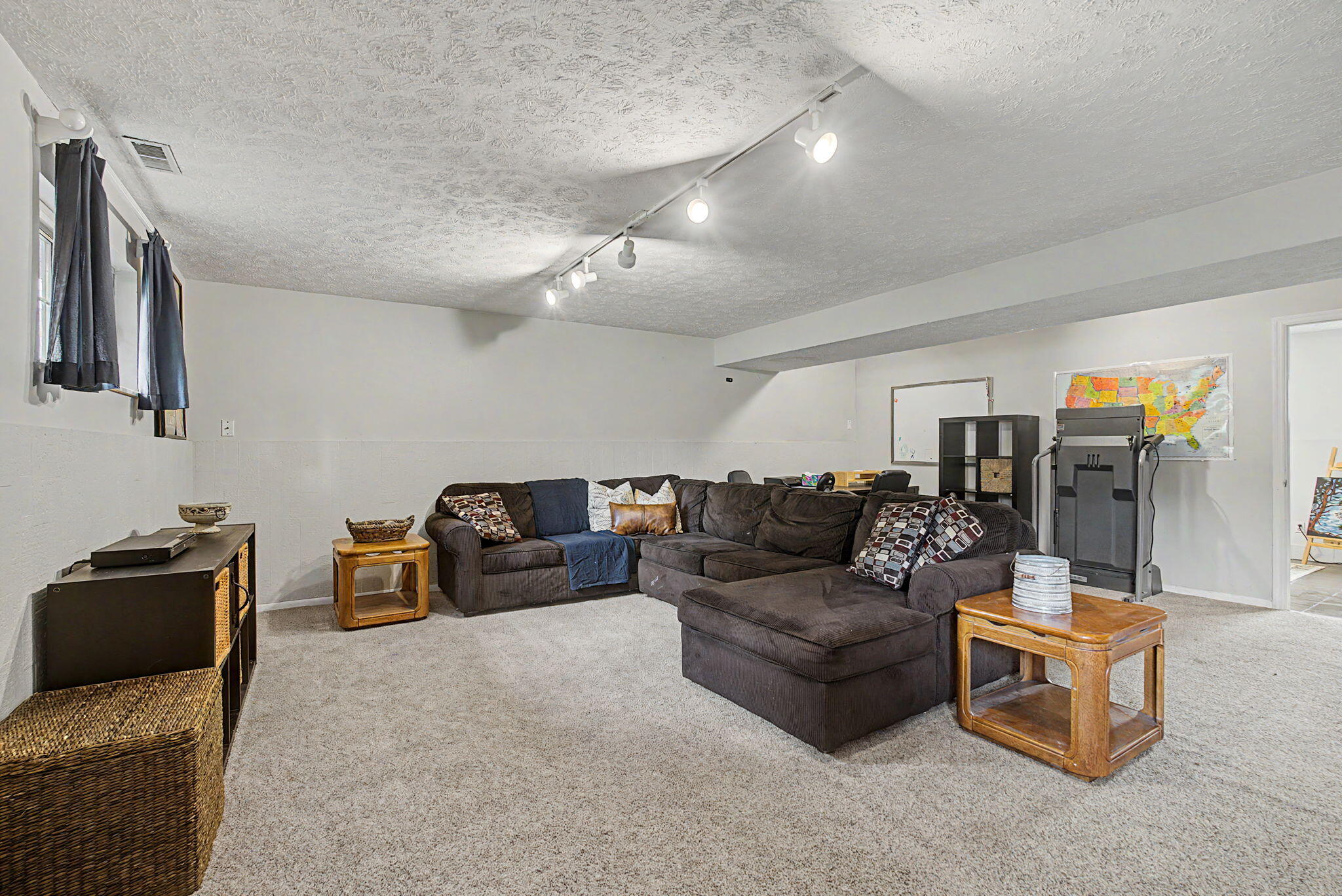5696 Overbrooke, Kettering, Ohio 45440