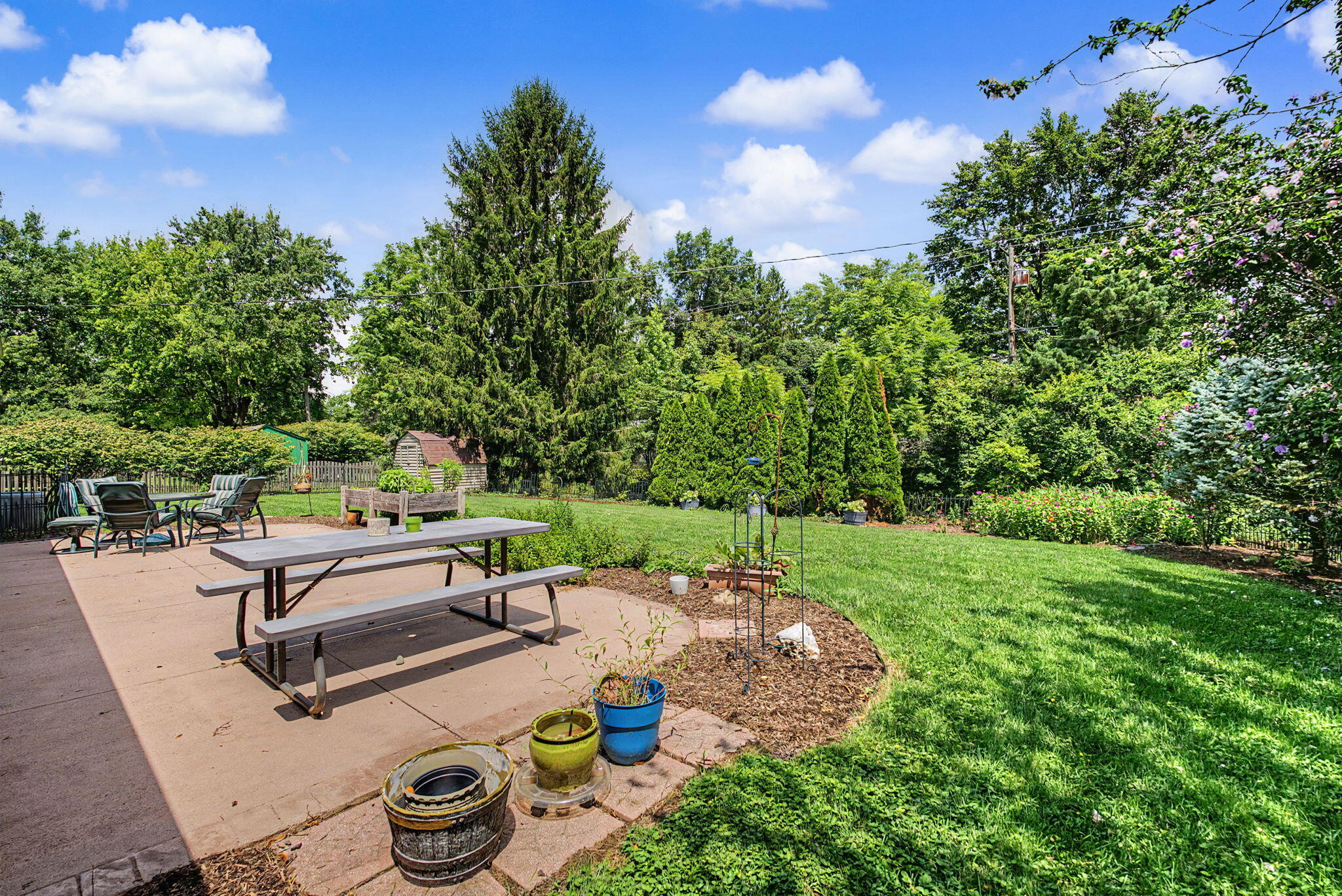 5696 Overbrooke, Kettering, Ohio 45440