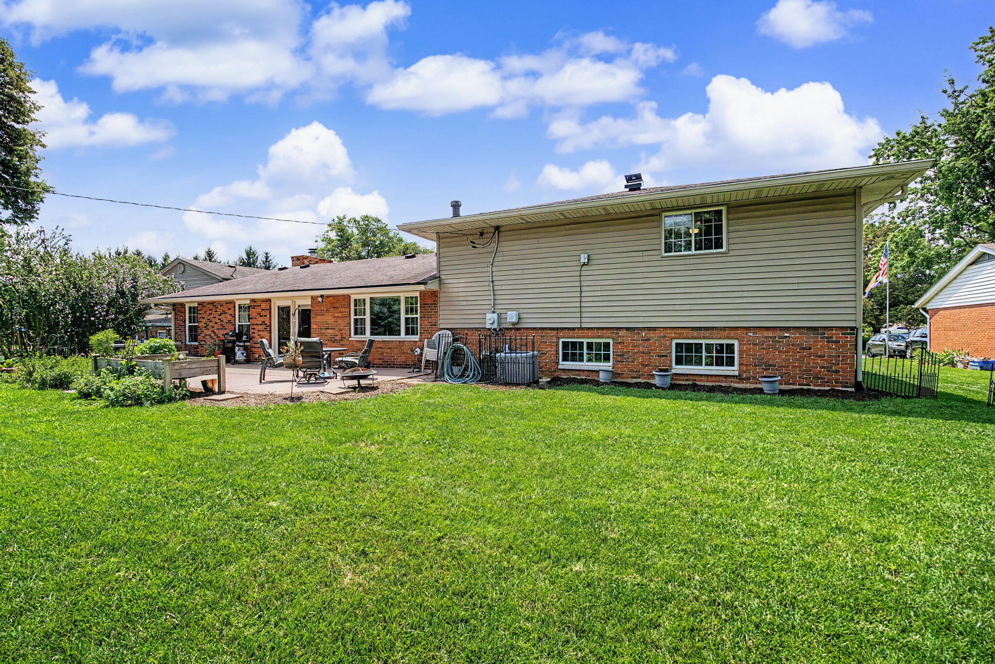 5696 Overbrooke, Kettering, Ohio 45440