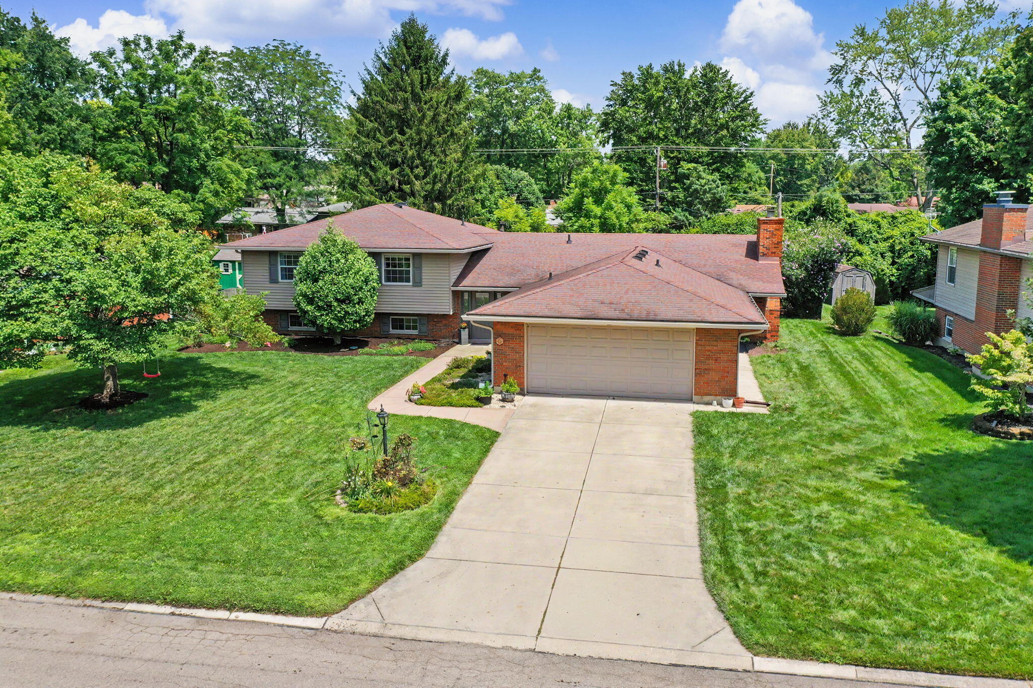5696 Overbrooke, Kettering, Ohio 45440