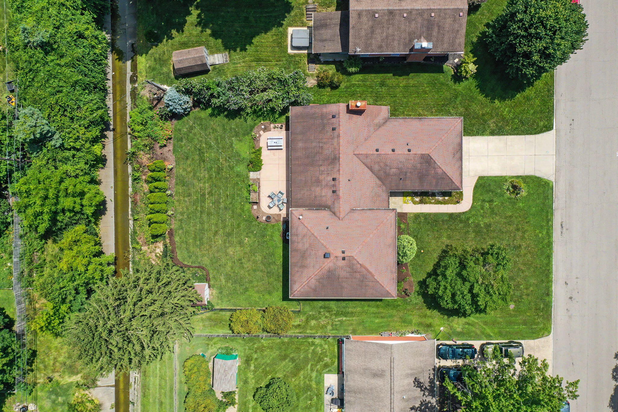 5696 Overbrooke, Kettering, Ohio 45440