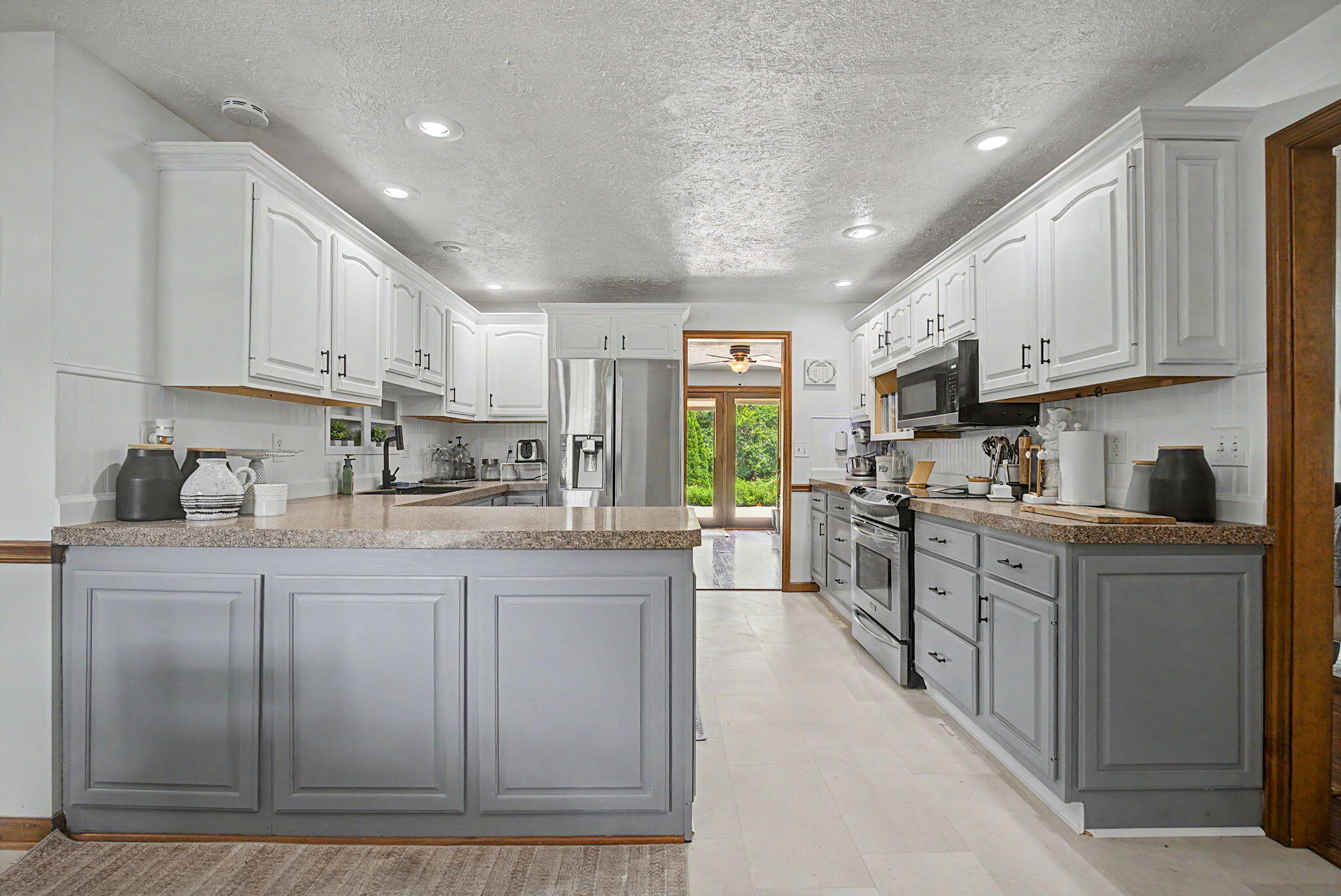5696 Overbrooke, Kettering, Ohio 45440
