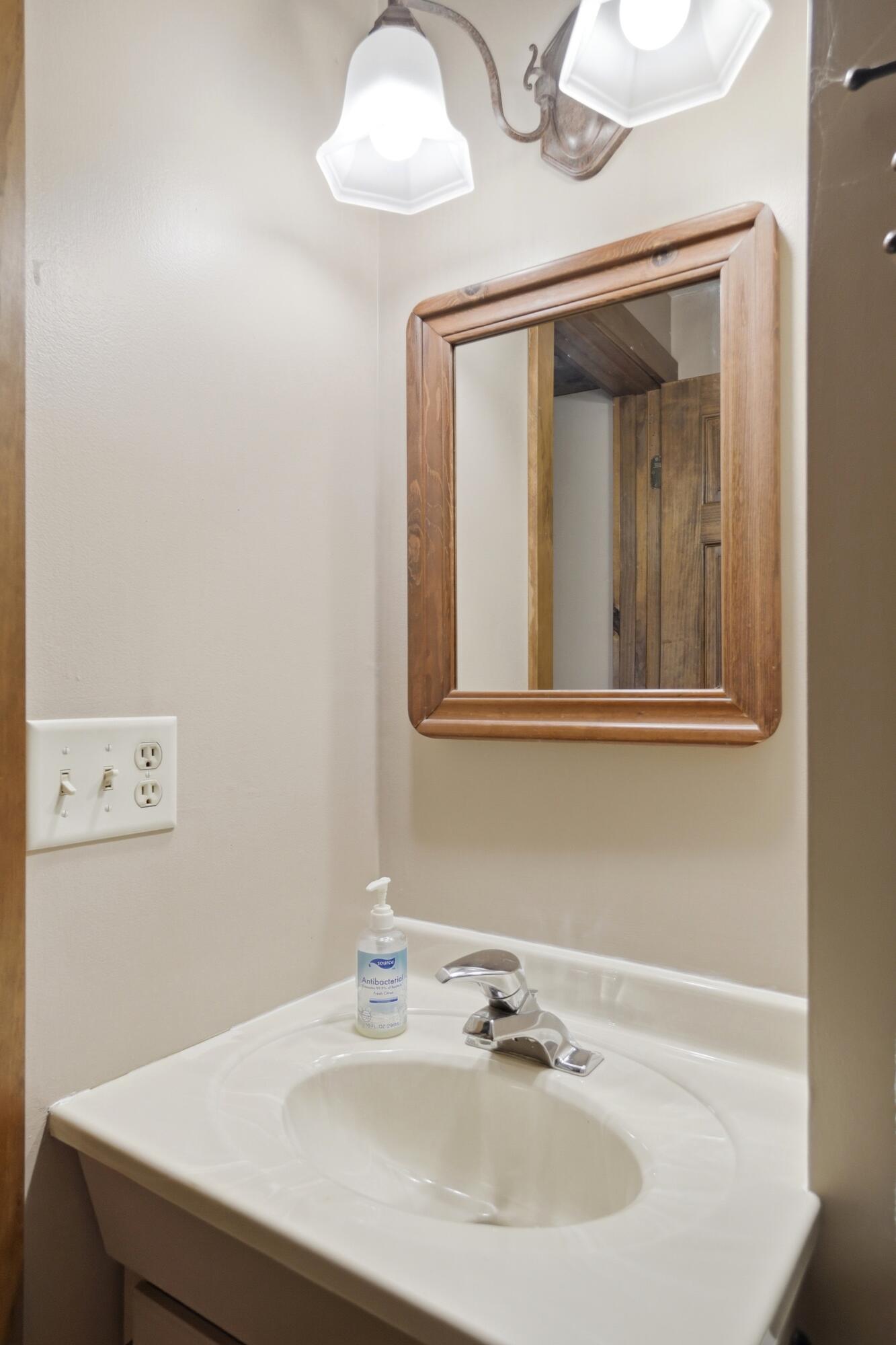 16872 County Road 25a, Wapakoneta, Ohio 45895