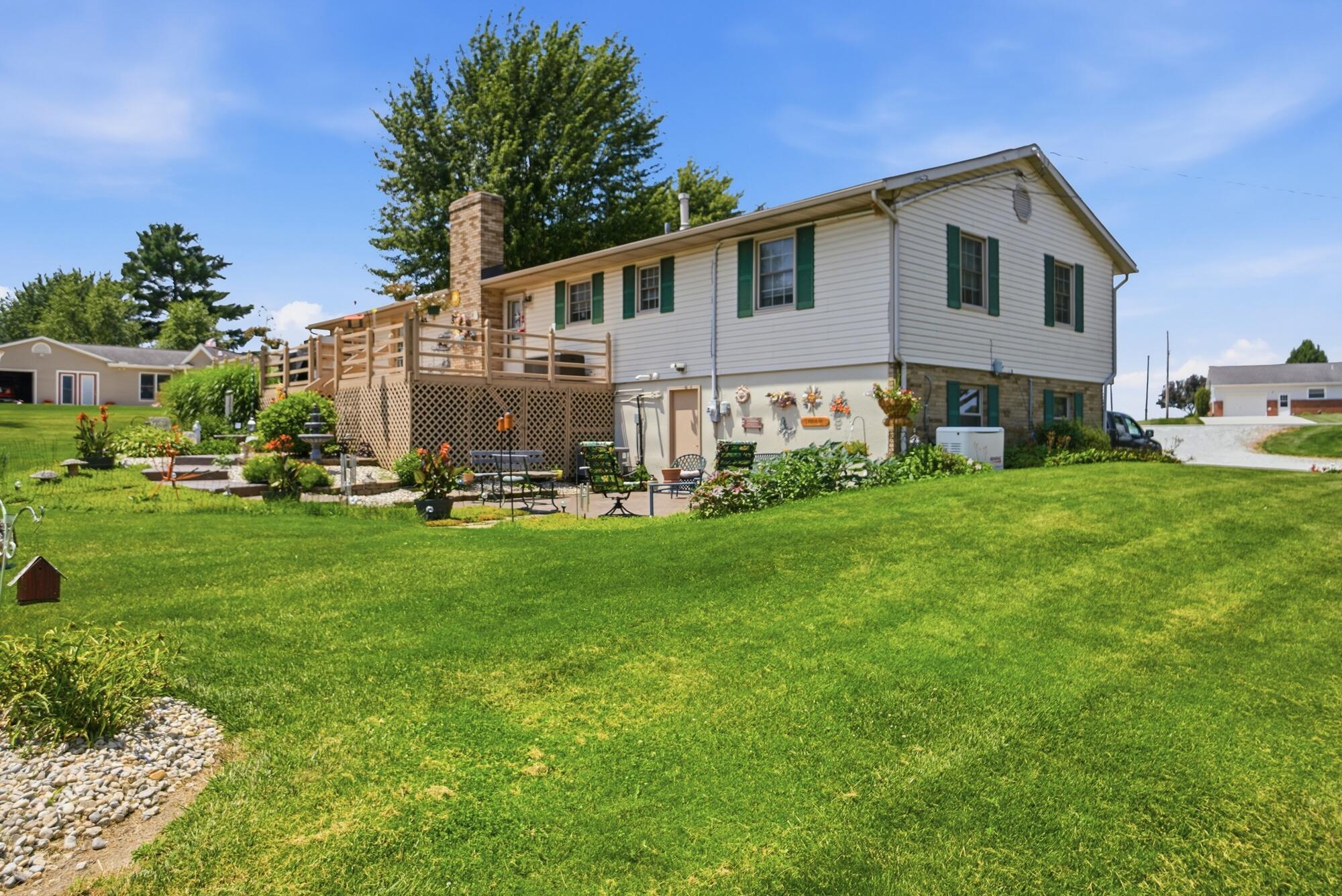 16872 County Road 25a, Wapakoneta, Ohio 45895