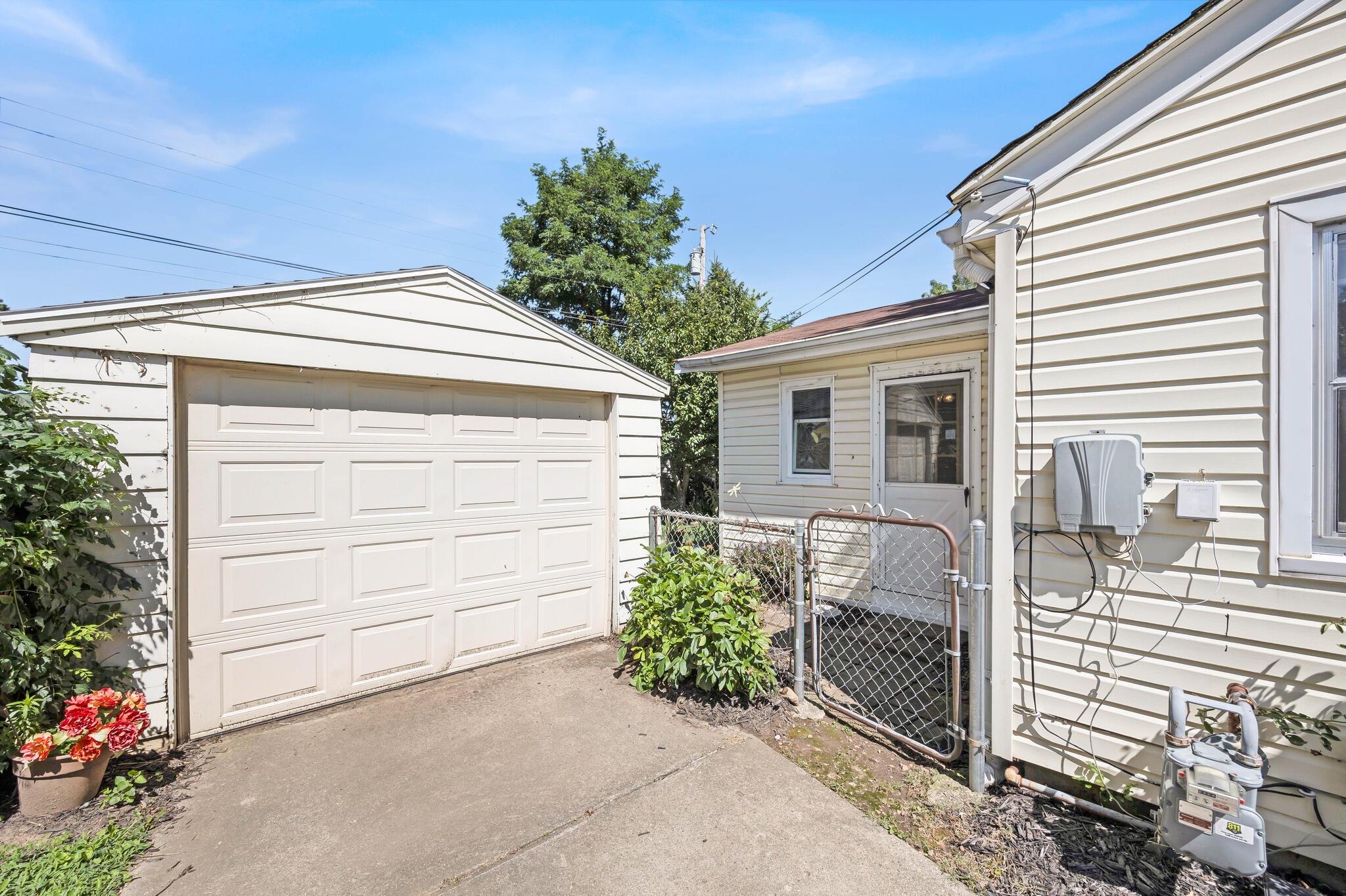 830 Walnut, Urbana, Ohio 43078