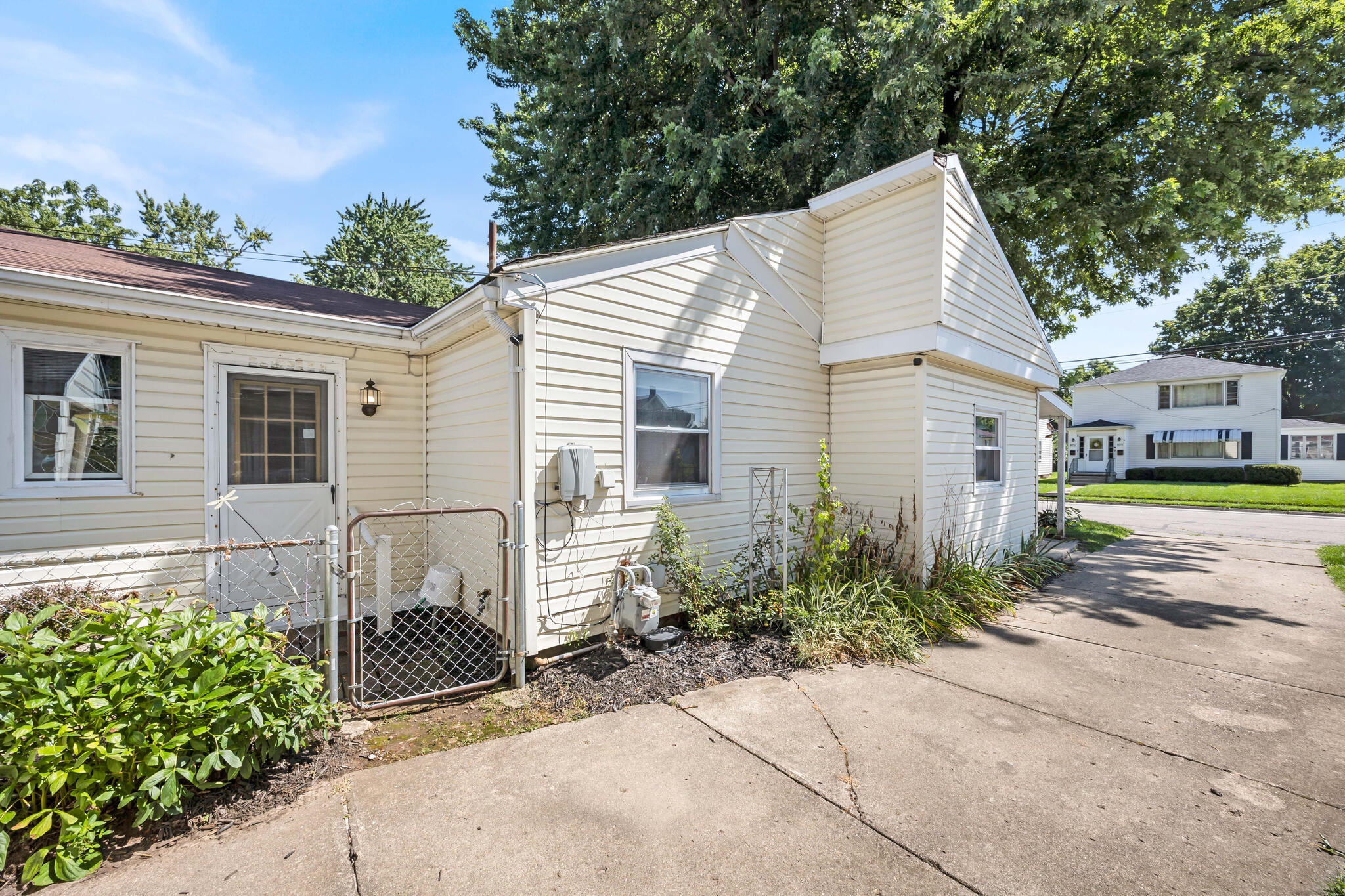 830 Walnut, Urbana, Ohio 43078