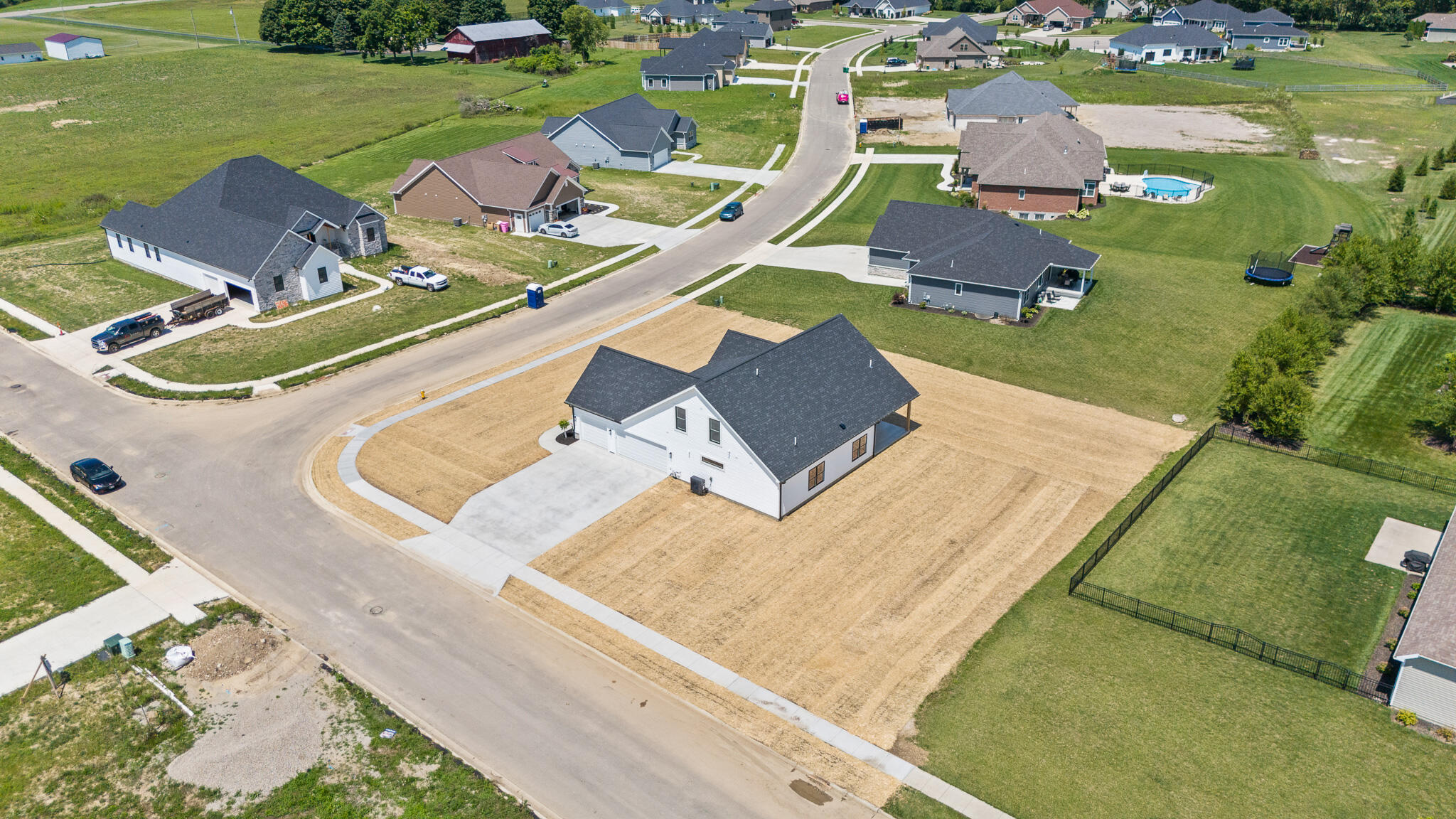 2691 Pleasant View, Troy, Ohio 45373
