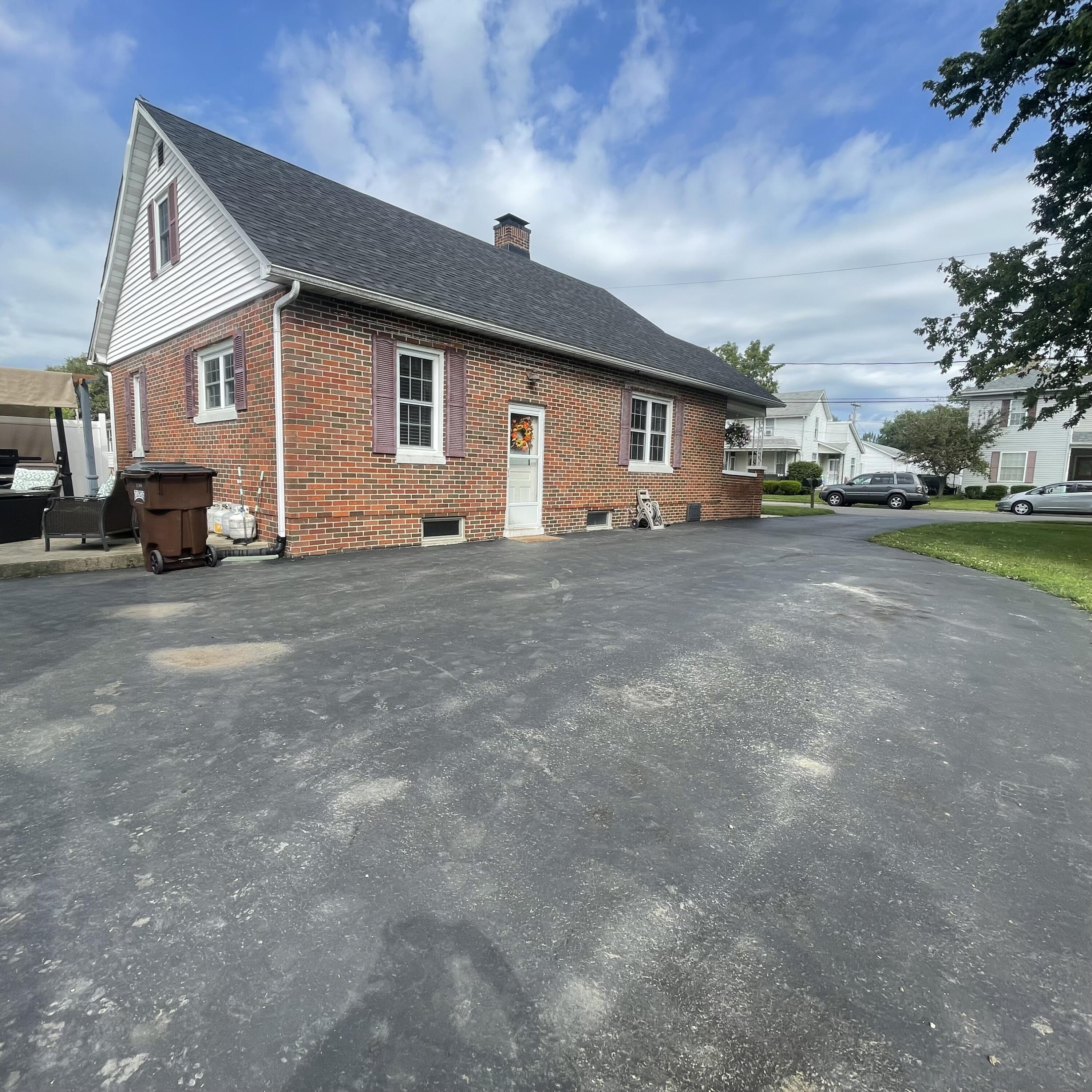 233 Mound, South Charleston, Ohio 45368