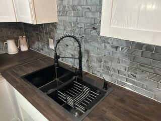 1331 Essex, Lima, Ohio 45804