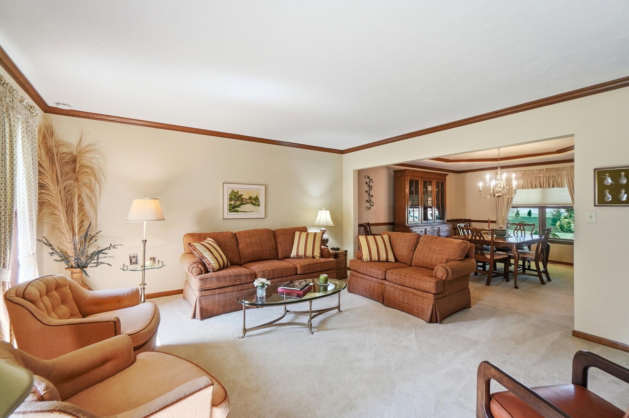 2340 Rockingham, Troy, Ohio 45373