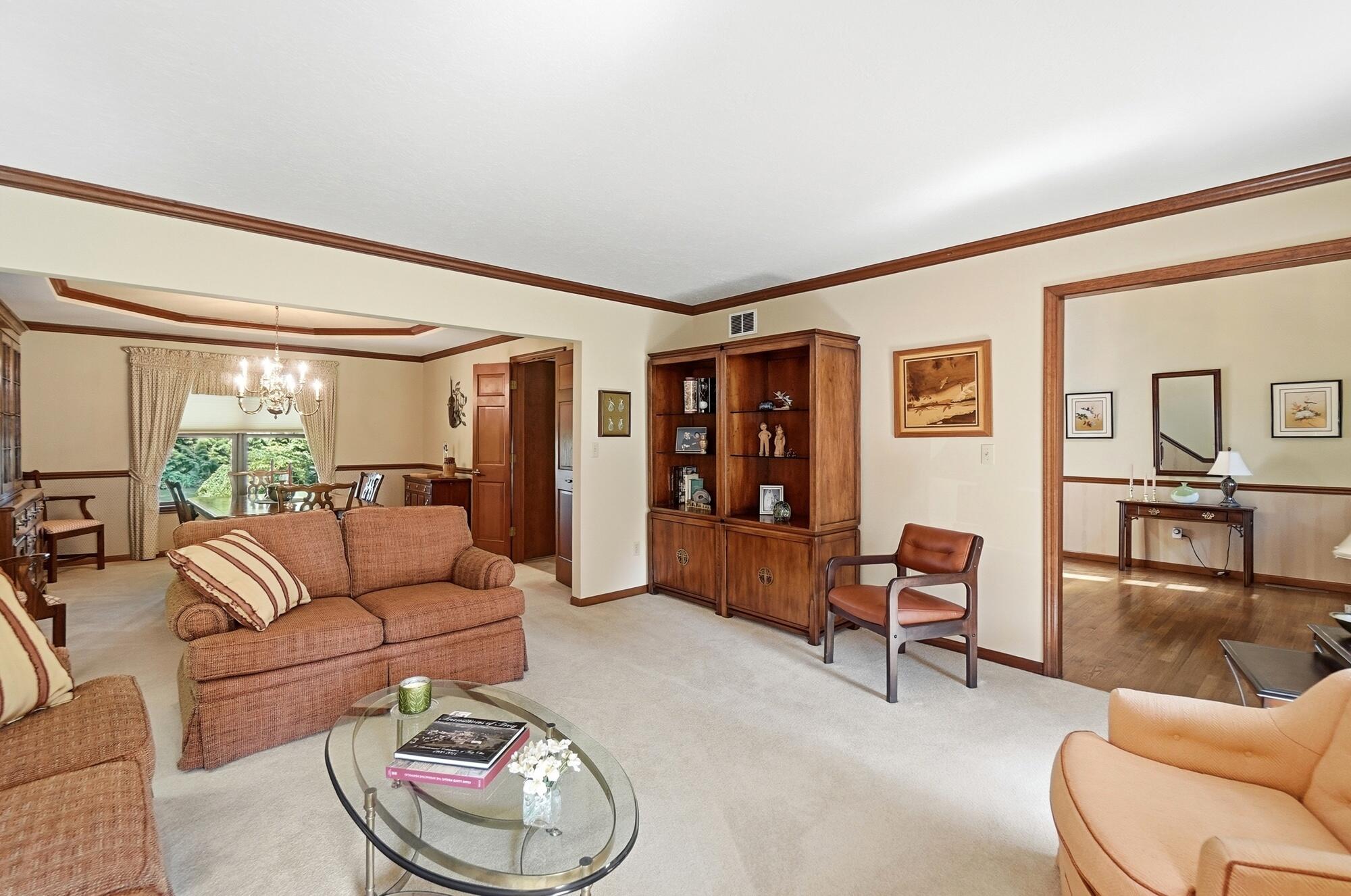 2340 Rockingham, Troy, Ohio 45373