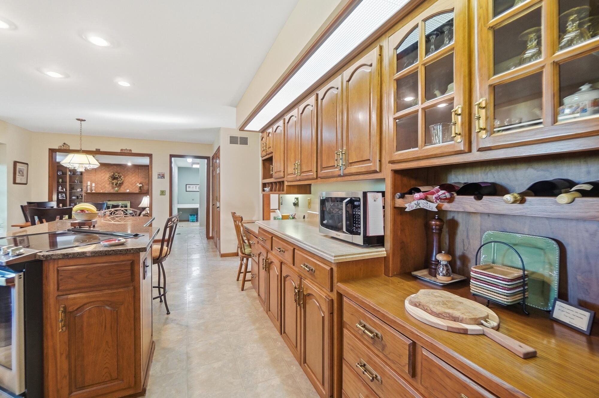 2340 Rockingham, Troy, Ohio 45373