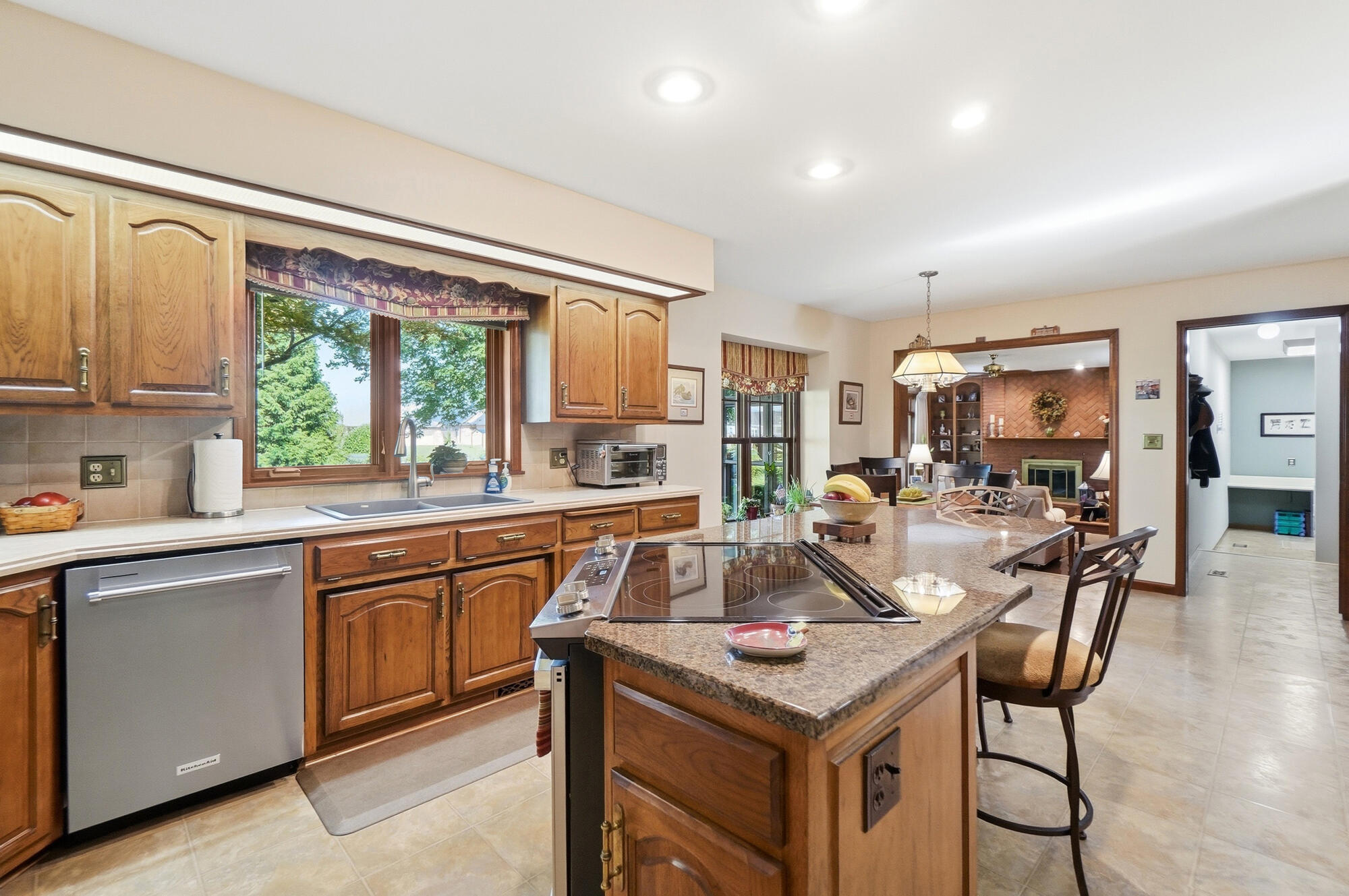 2340 Rockingham, Troy, Ohio 45373
