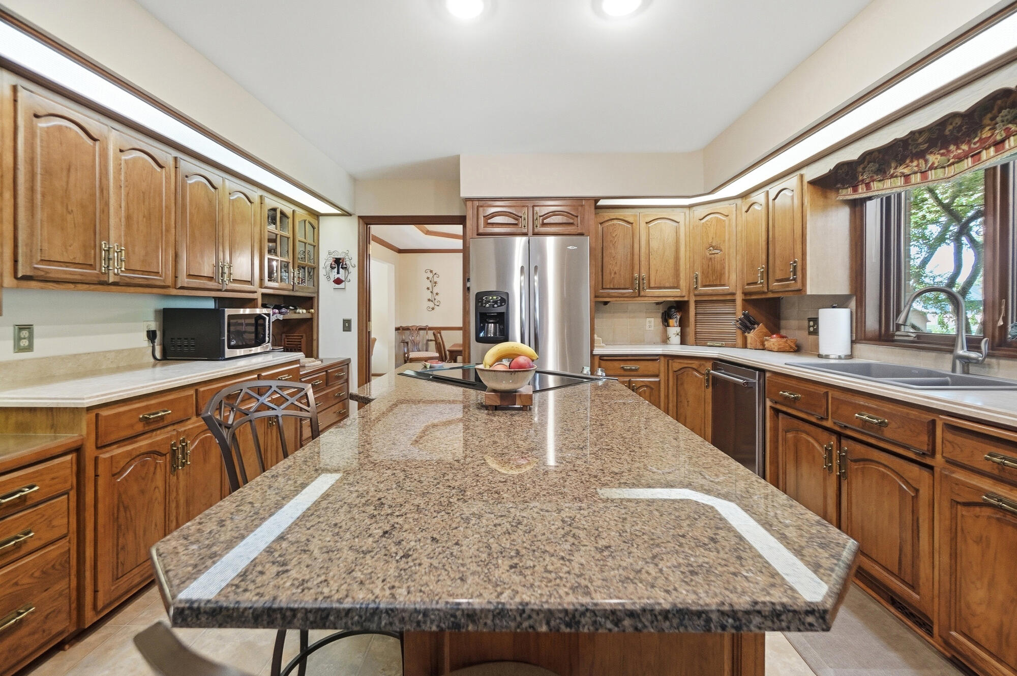 2340 Rockingham, Troy, Ohio 45373