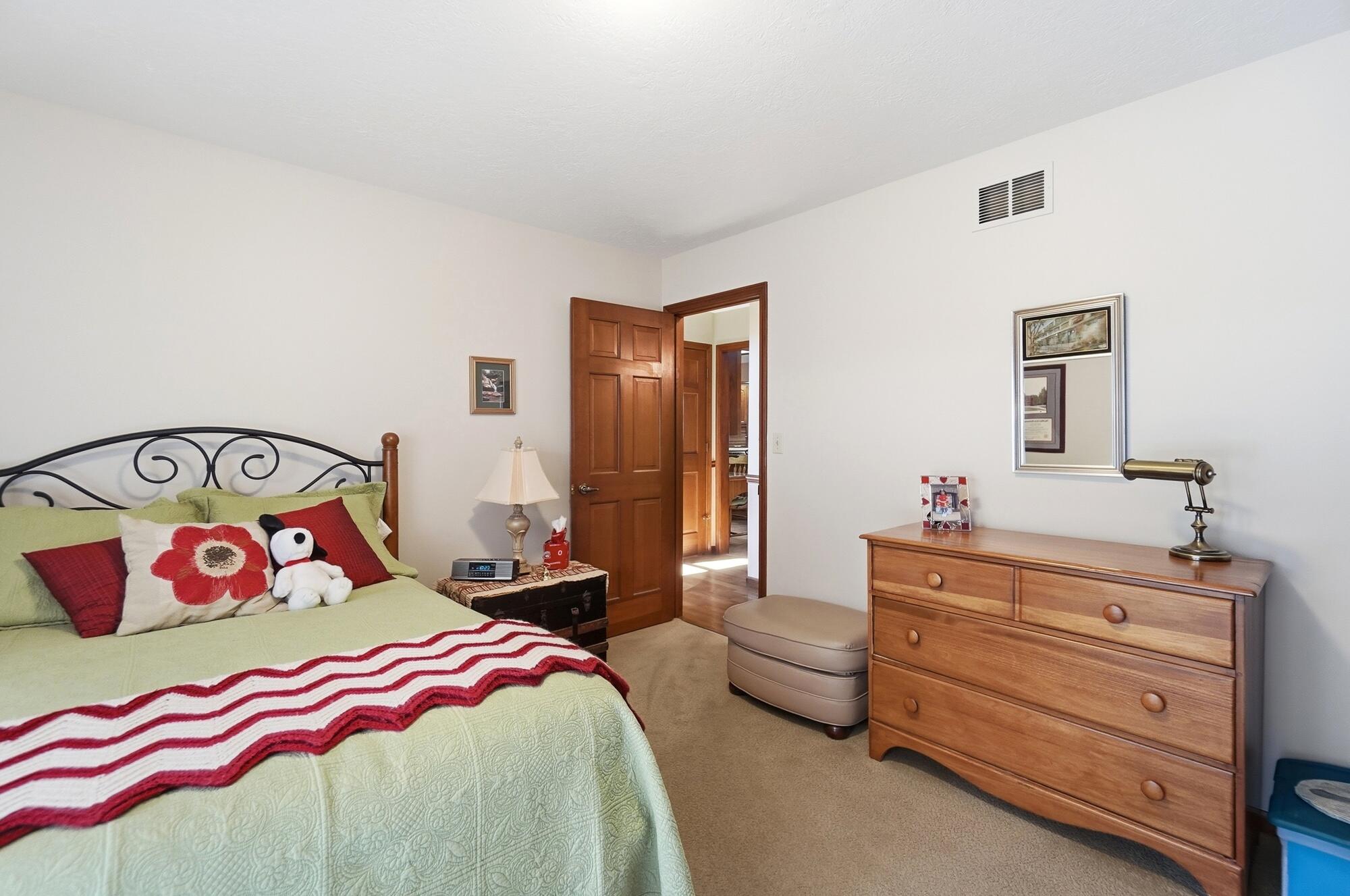 2340 Rockingham, Troy, Ohio 45373