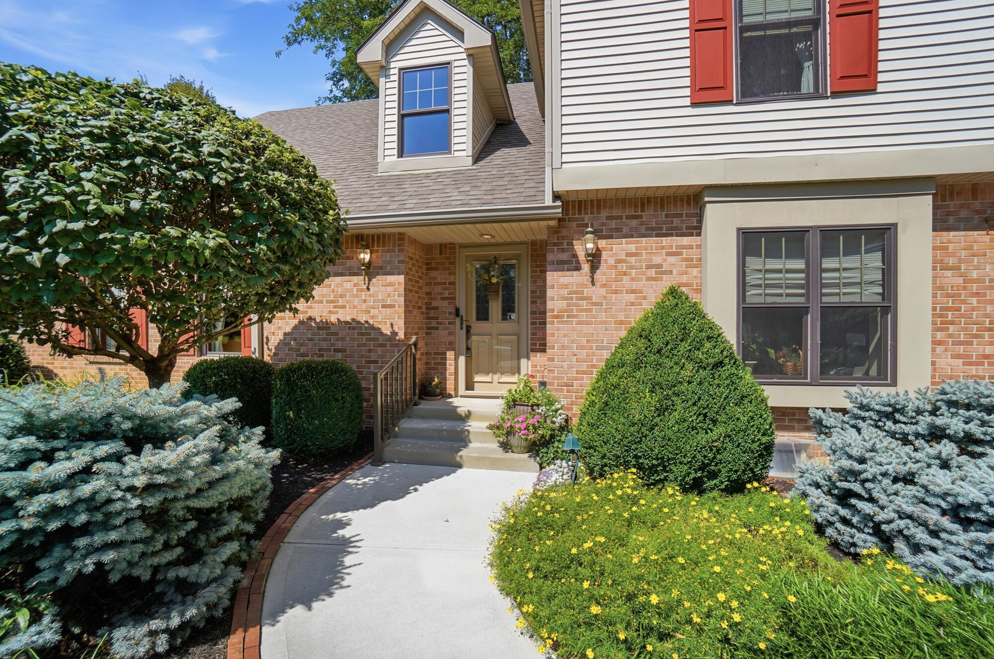 2340 Rockingham, Troy, Ohio 45373
