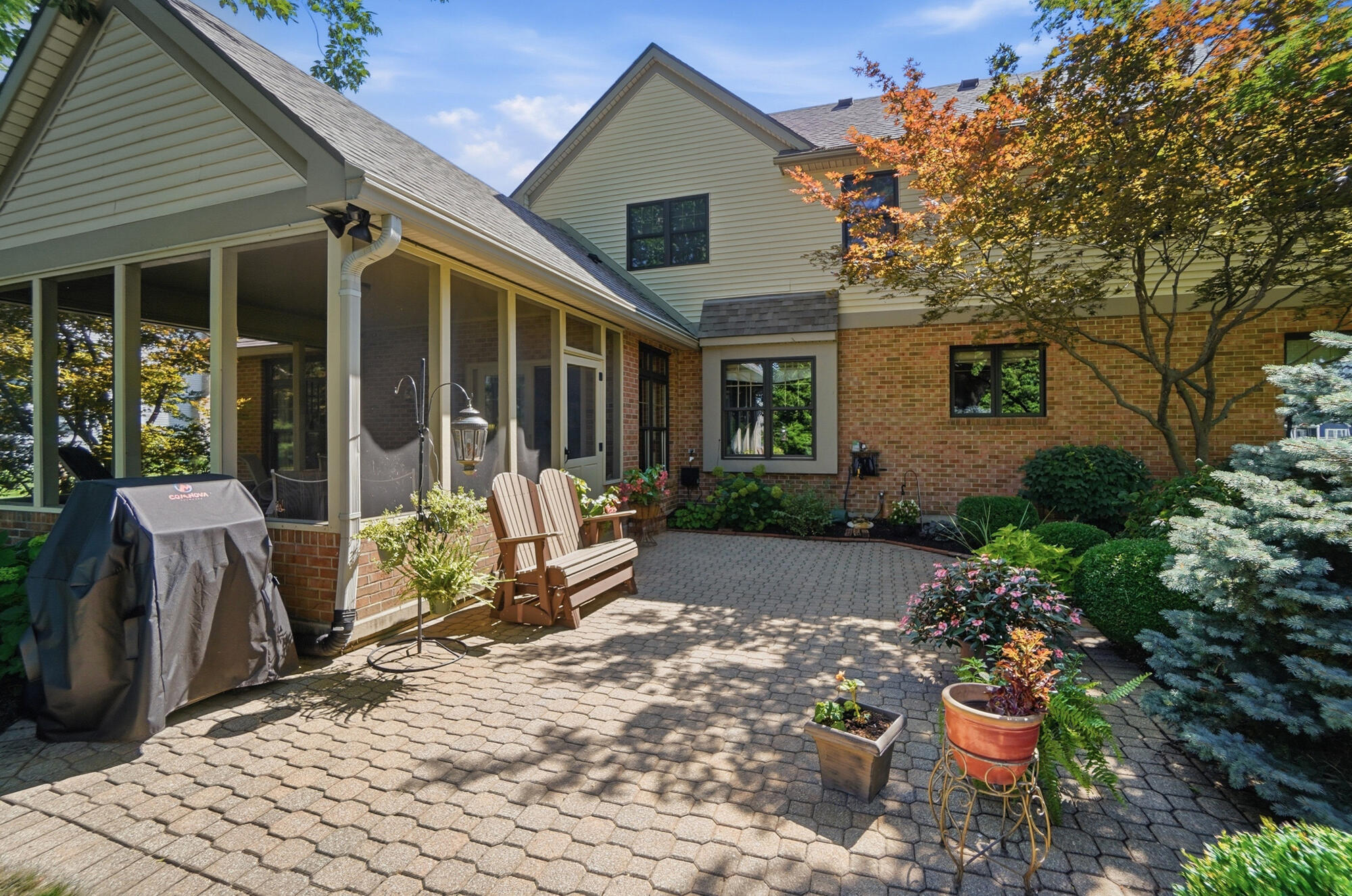 2340 Rockingham, Troy, Ohio 45373
