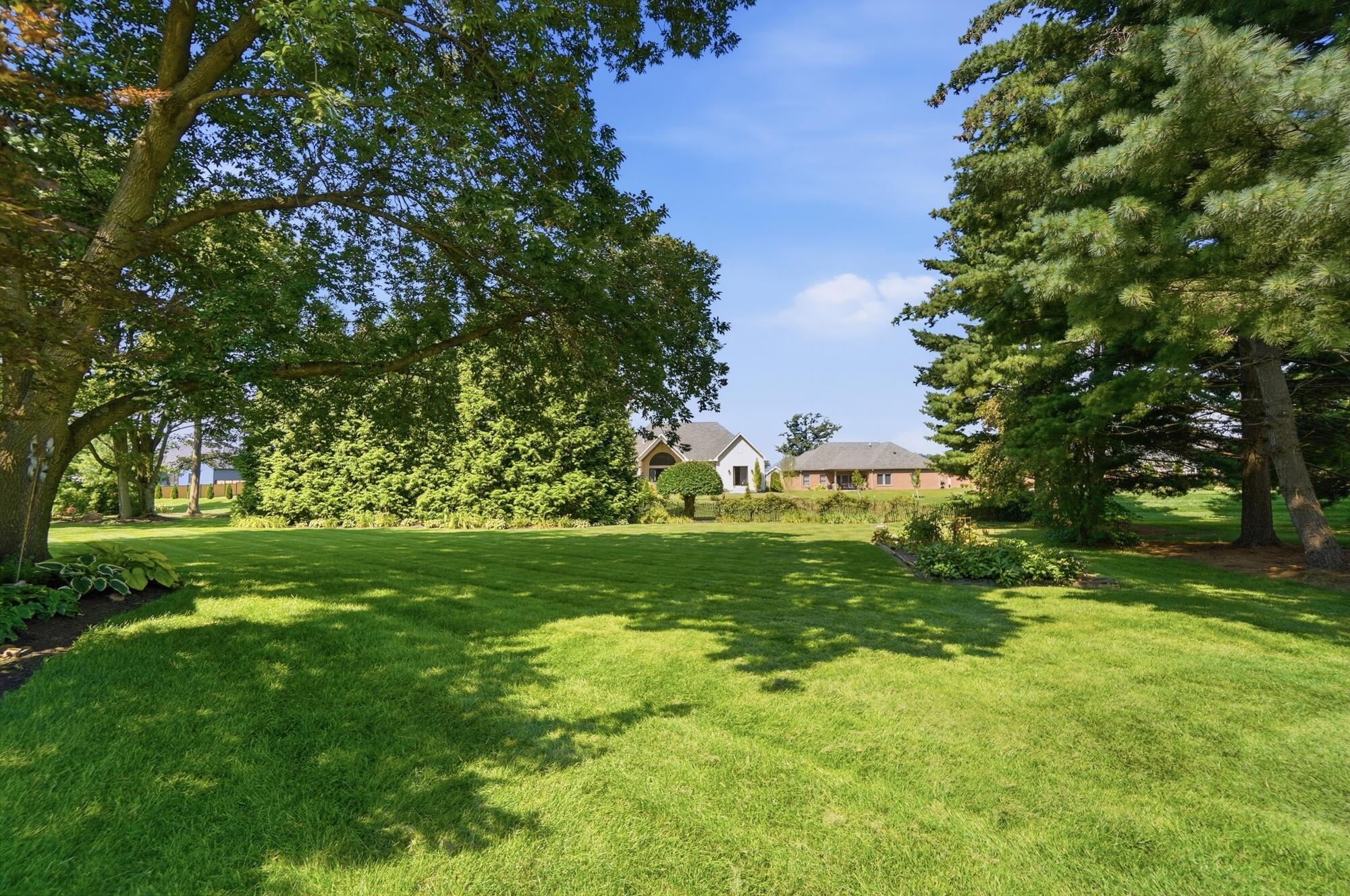 2340 Rockingham, Troy, Ohio 45373