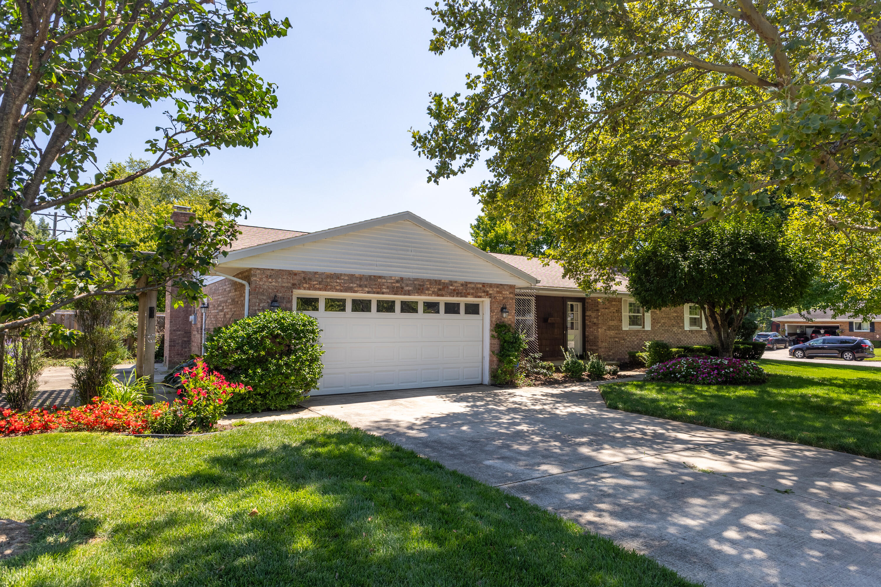 801 Dorset, Troy, Ohio 45373